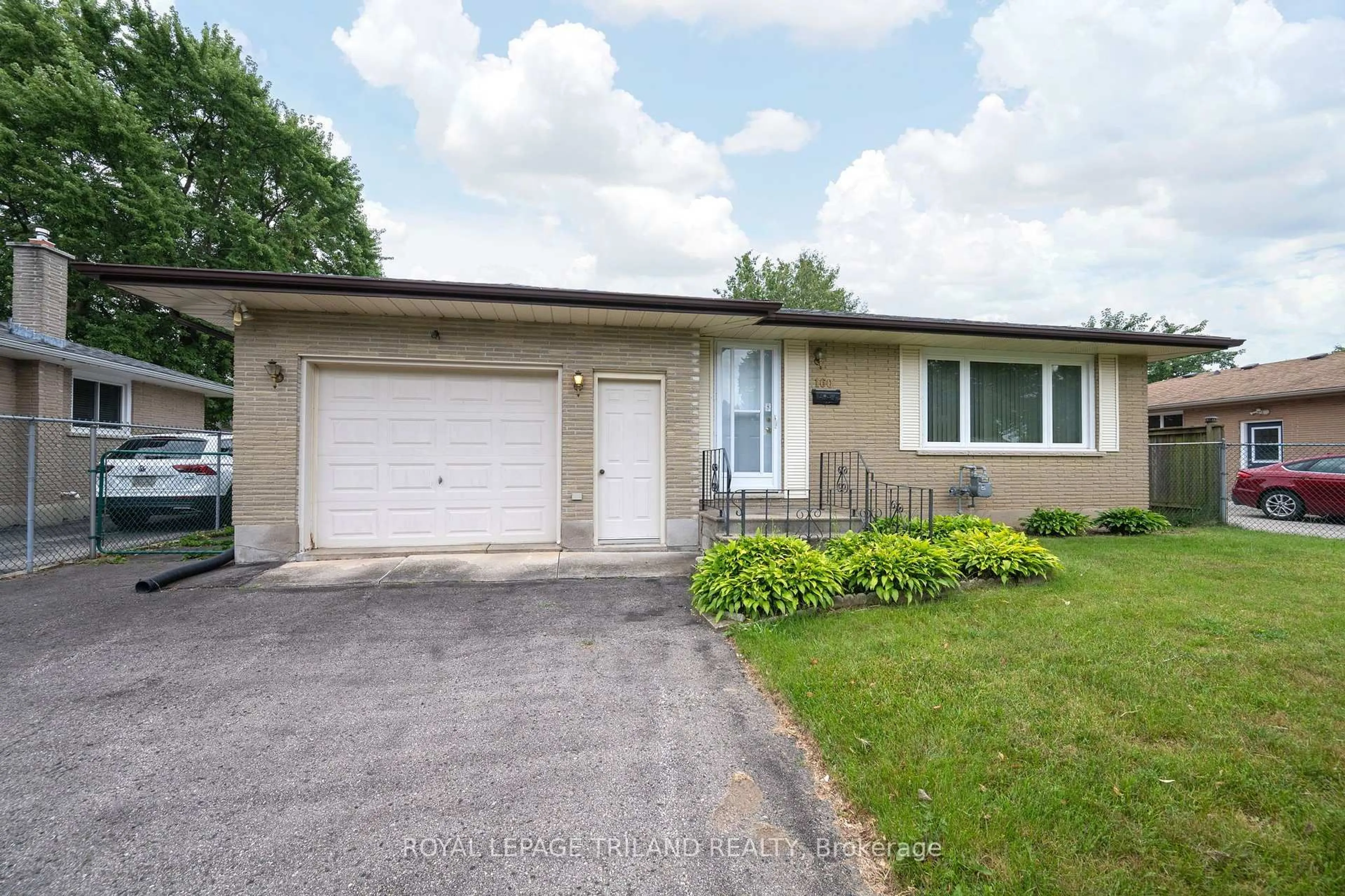 Unknown for 160 Wellesley Cres, London East Ontario N5V 1J7