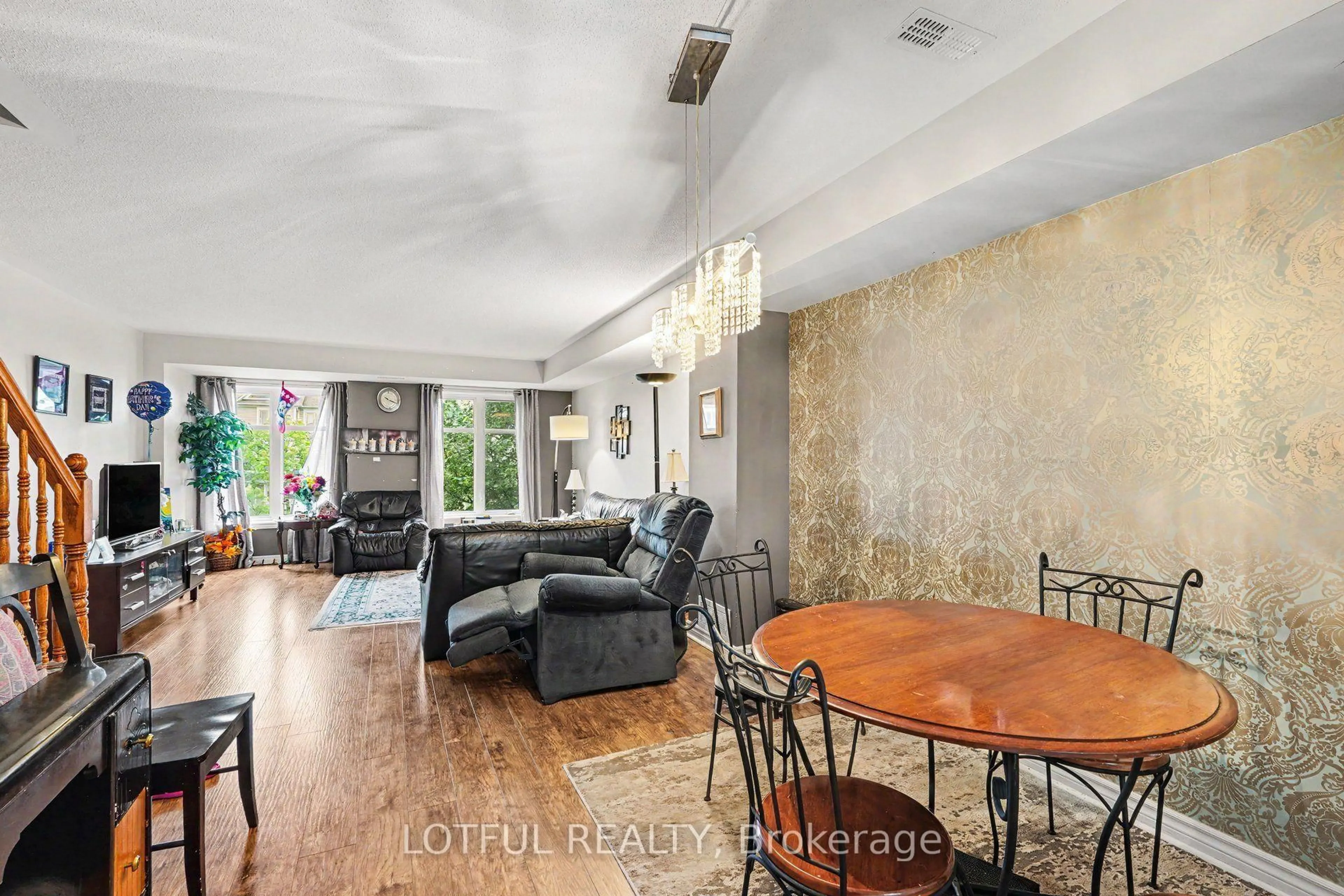Dining room, unknown for 585 Chapman Mills Dr #20, Ottawa Ontario K2J 5T1