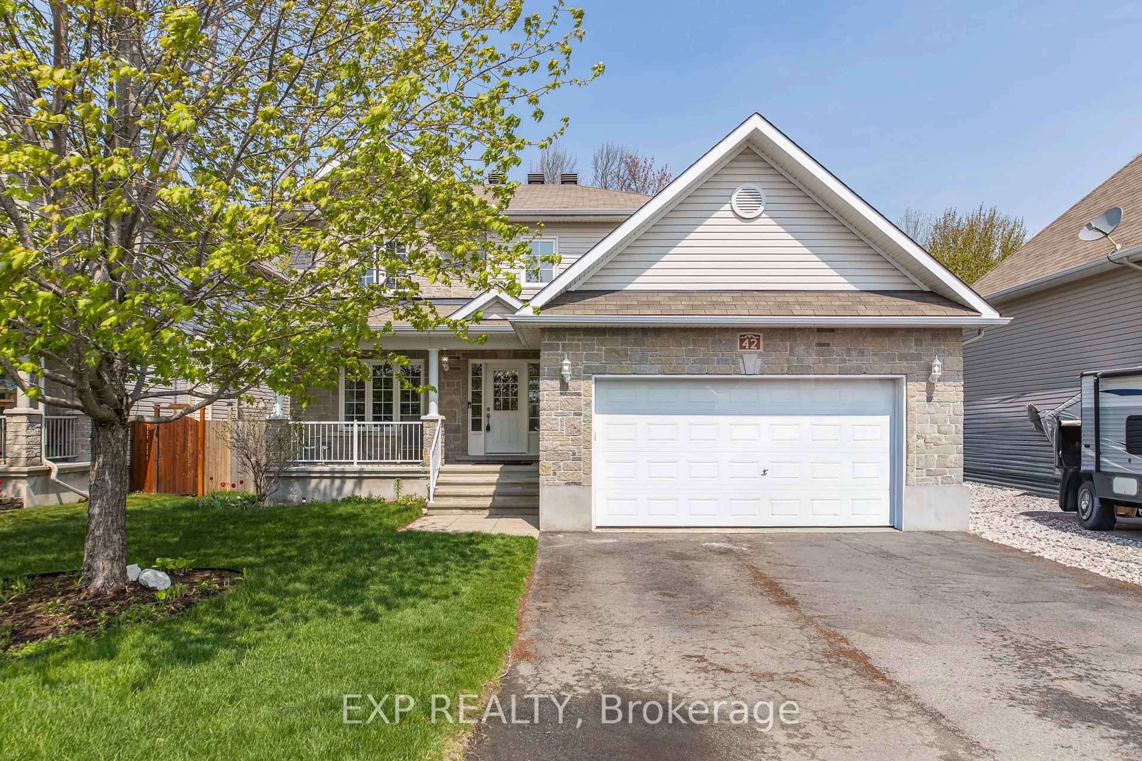Unknown for 42 Oasis St, The Nation Ontario K0A 2M0