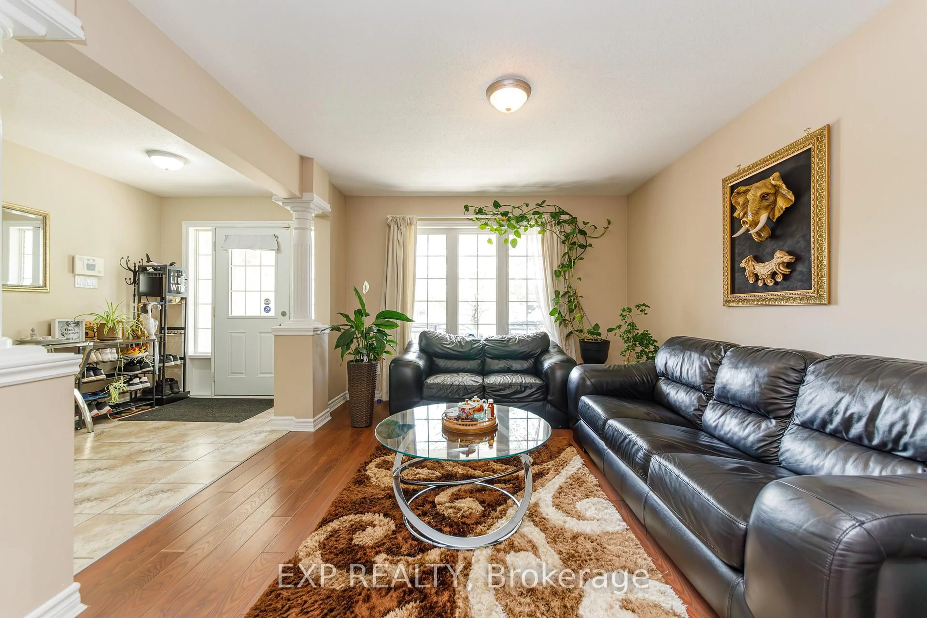 Living room with furniture, unknown for 42 Oasis St, The Nation Ontario K0A 2M0