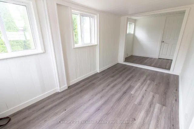 422 Pine Pass Rd, Centre Wellington 5