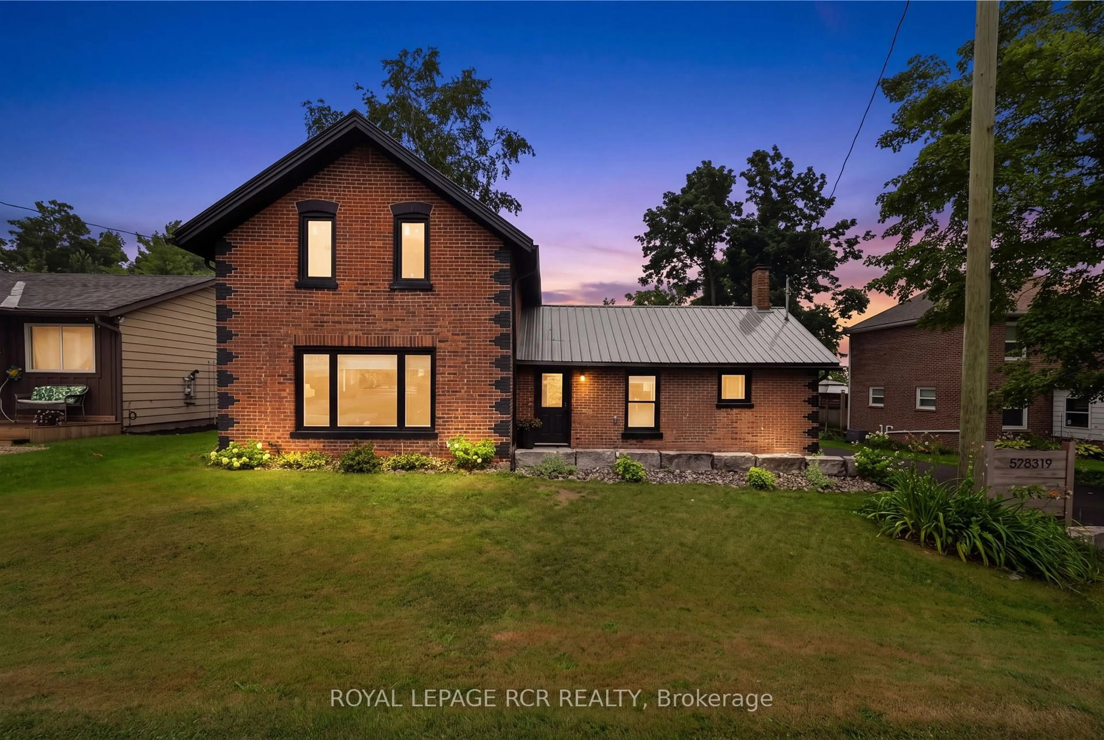 Home with brick exterior material, unknown for 598319 2nd Line West Line, Mulmur Ontario L9V 0B6