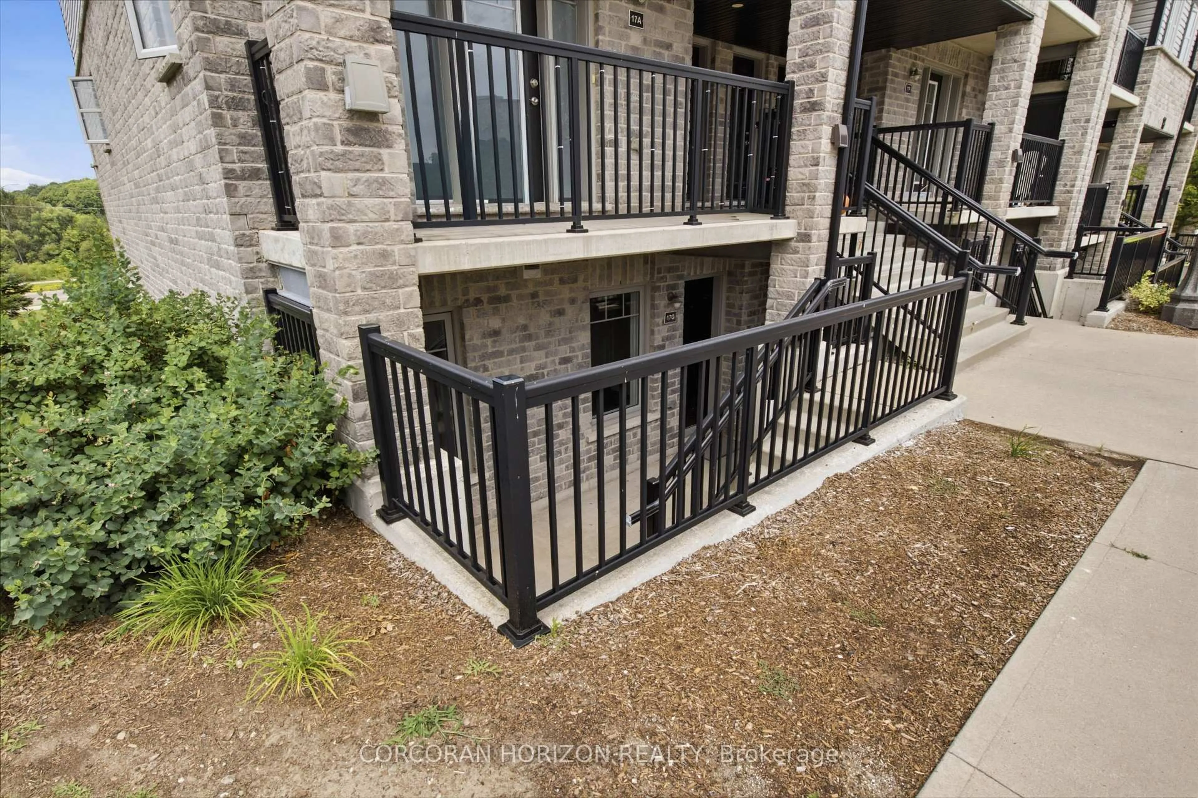 Patio, street for 1989 Ottawa St #17G, Kitchener Ontario N2E 0G7