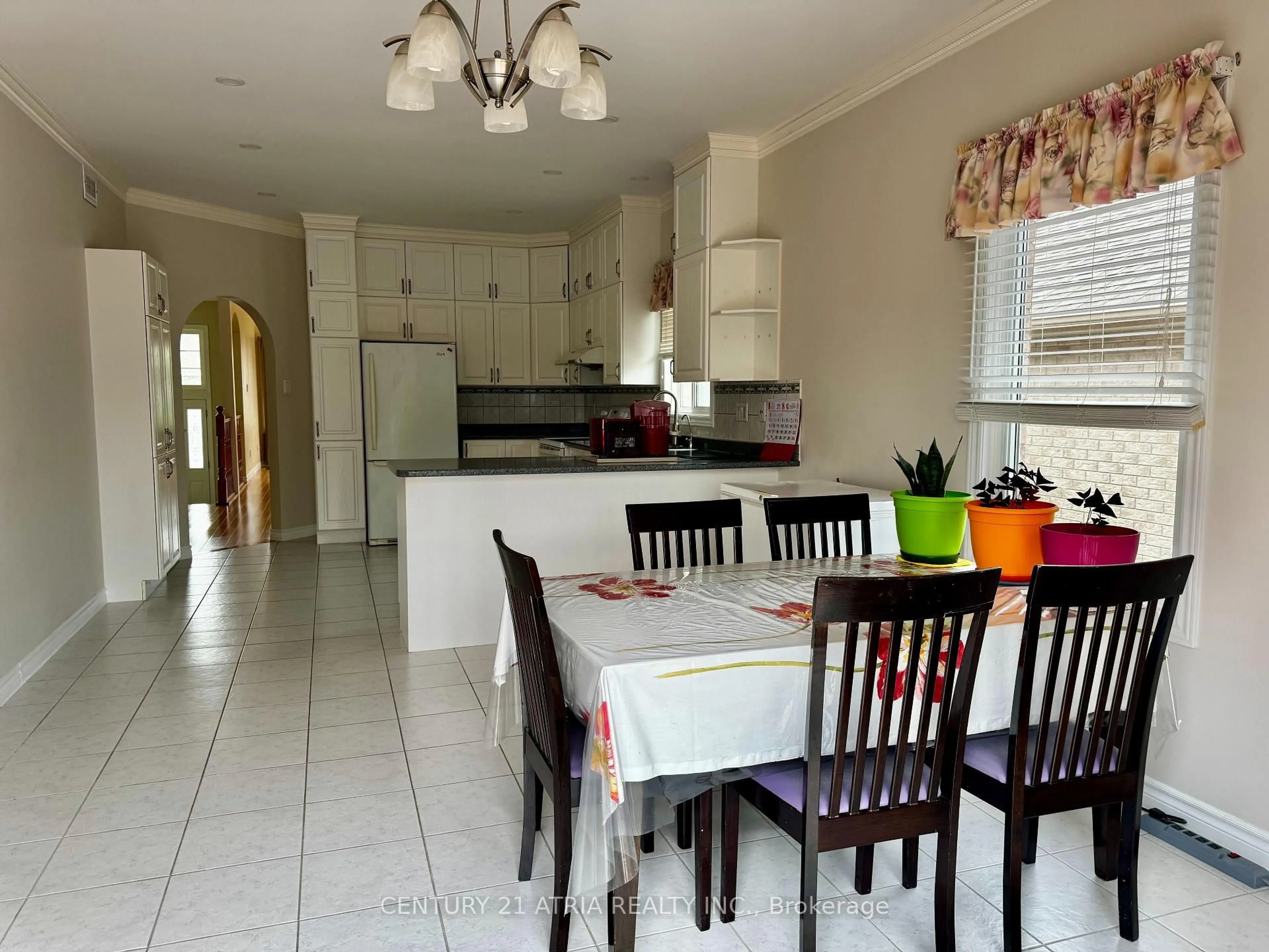 Dining room, unknown for 1688 Keppler Cres, Peterborough Ontario K9K 2P5