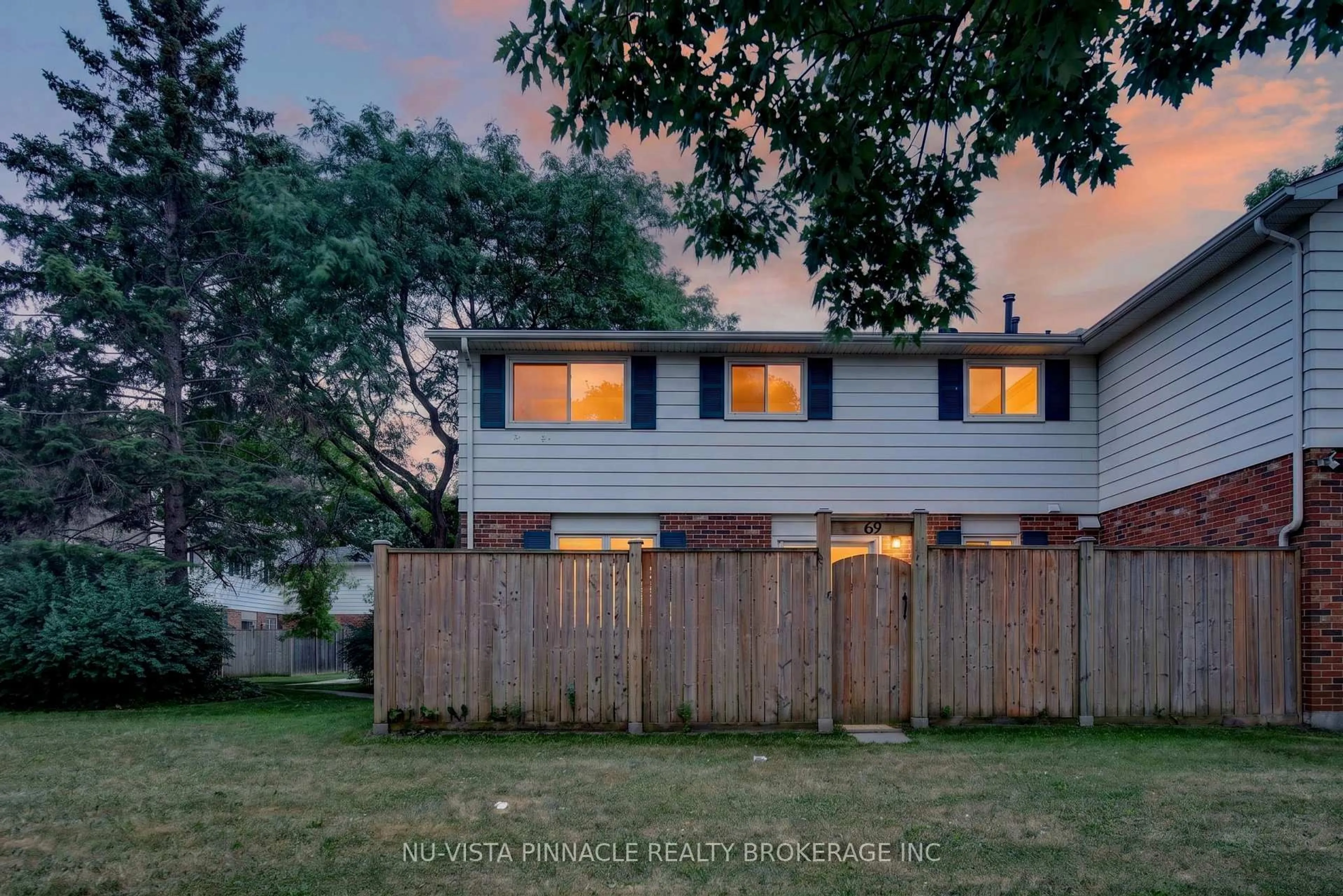 A pic from outside/outdoor area/front of a property/back of a property/a pic from drone, street for 69 Conway Dr #10, London South Ontario N6E 2H4