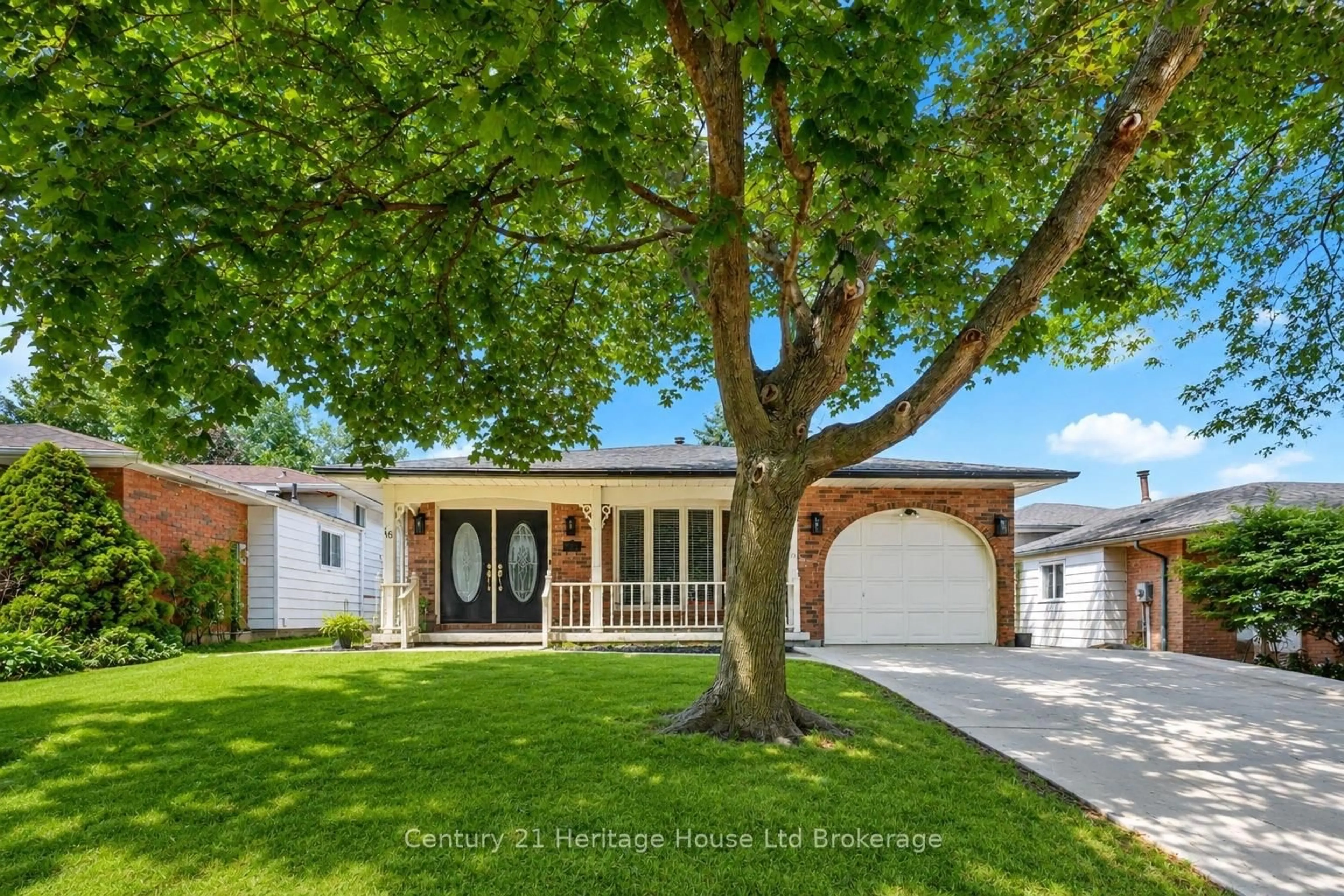 Home with vinyl exterior material, street for 18 Locust Cres, London South Ontario N6E 2K2
