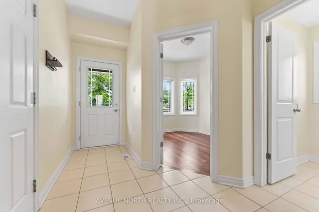616 Paul Metivier Dr, Ottawa 3