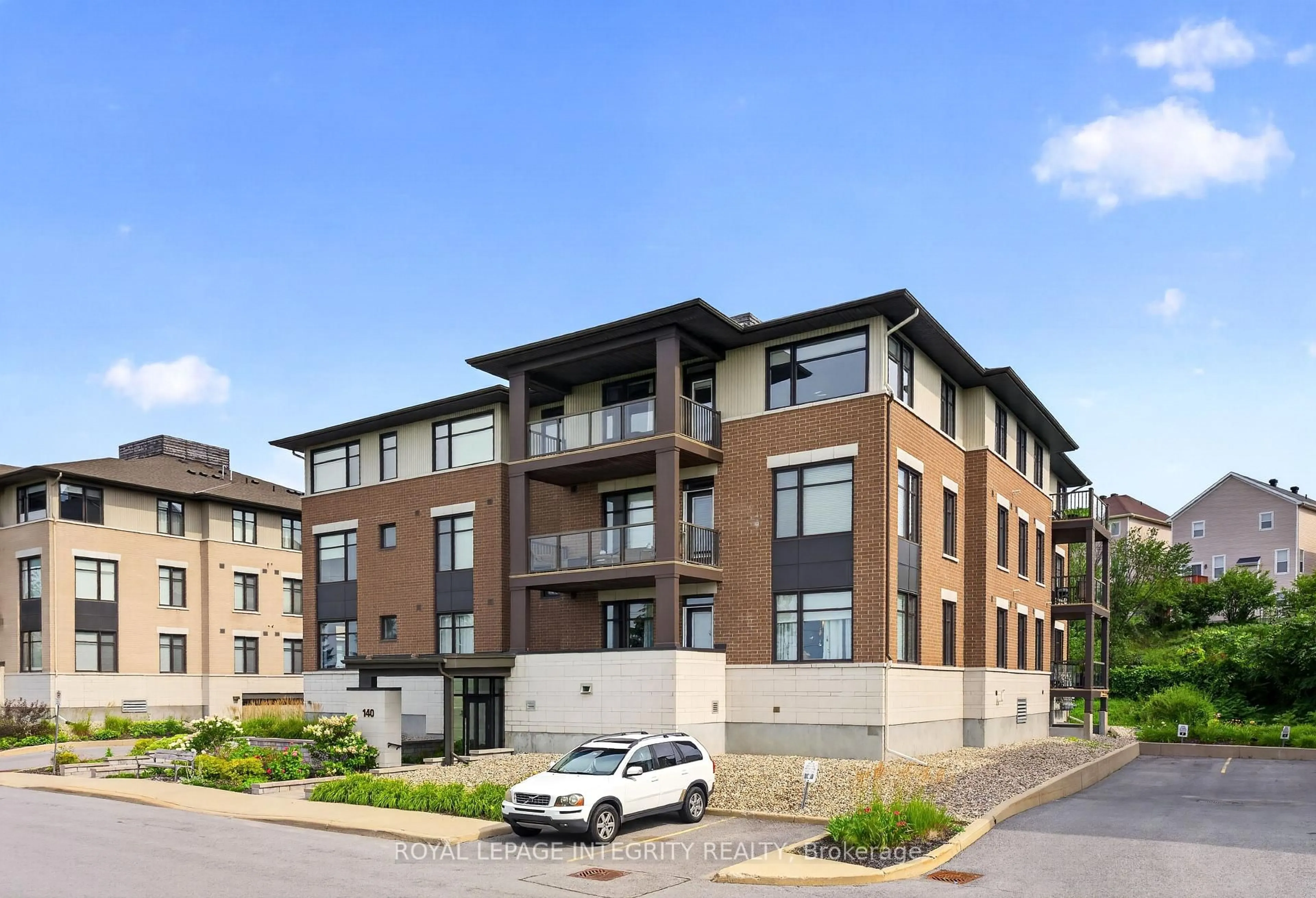 Unknown for 140 GUELPH Private #304, Ottawa Ontario K2T 0J2