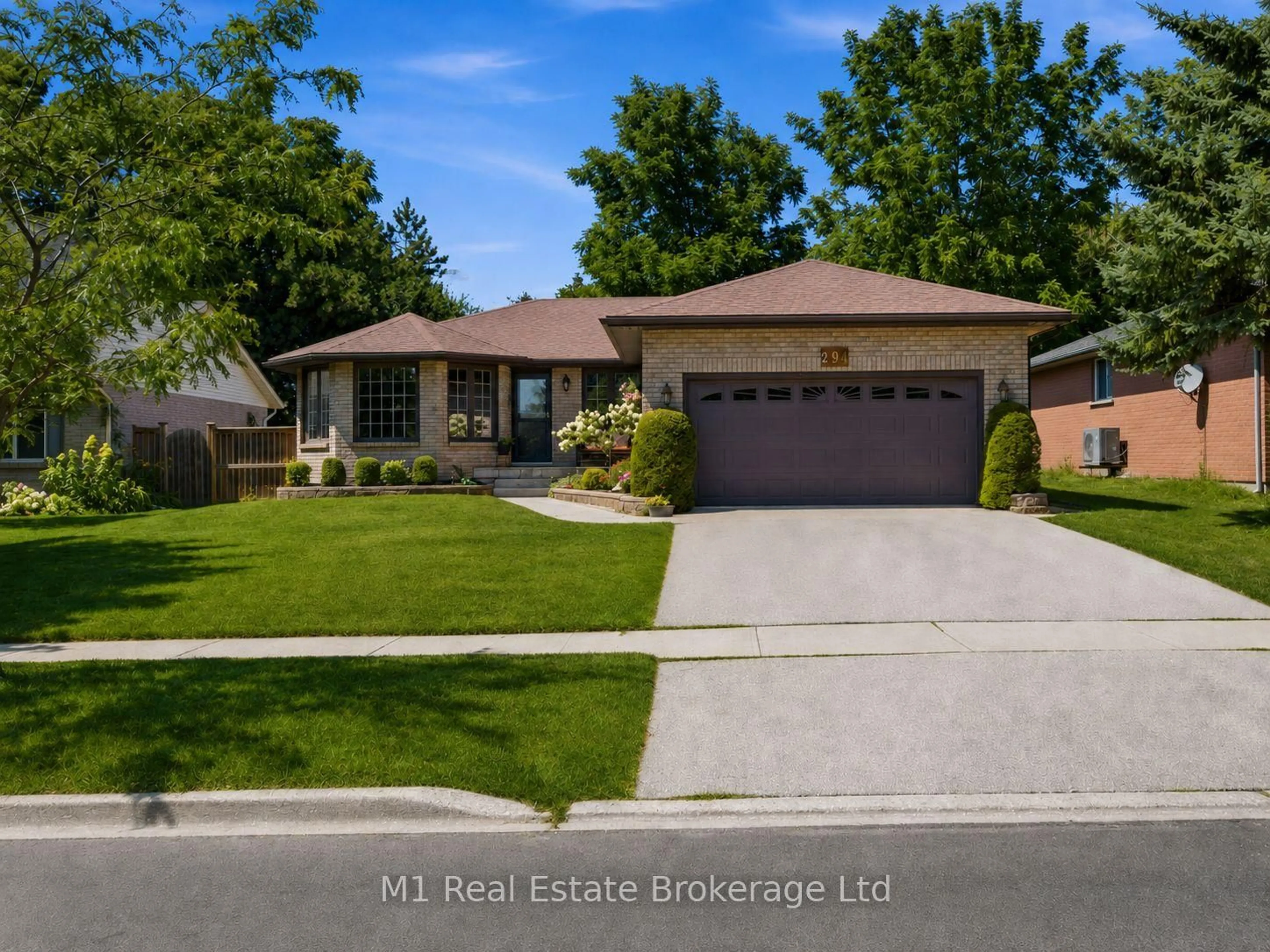 Unknown for 294 Colborne St, Centre Wellington Ontario N0B 1S0