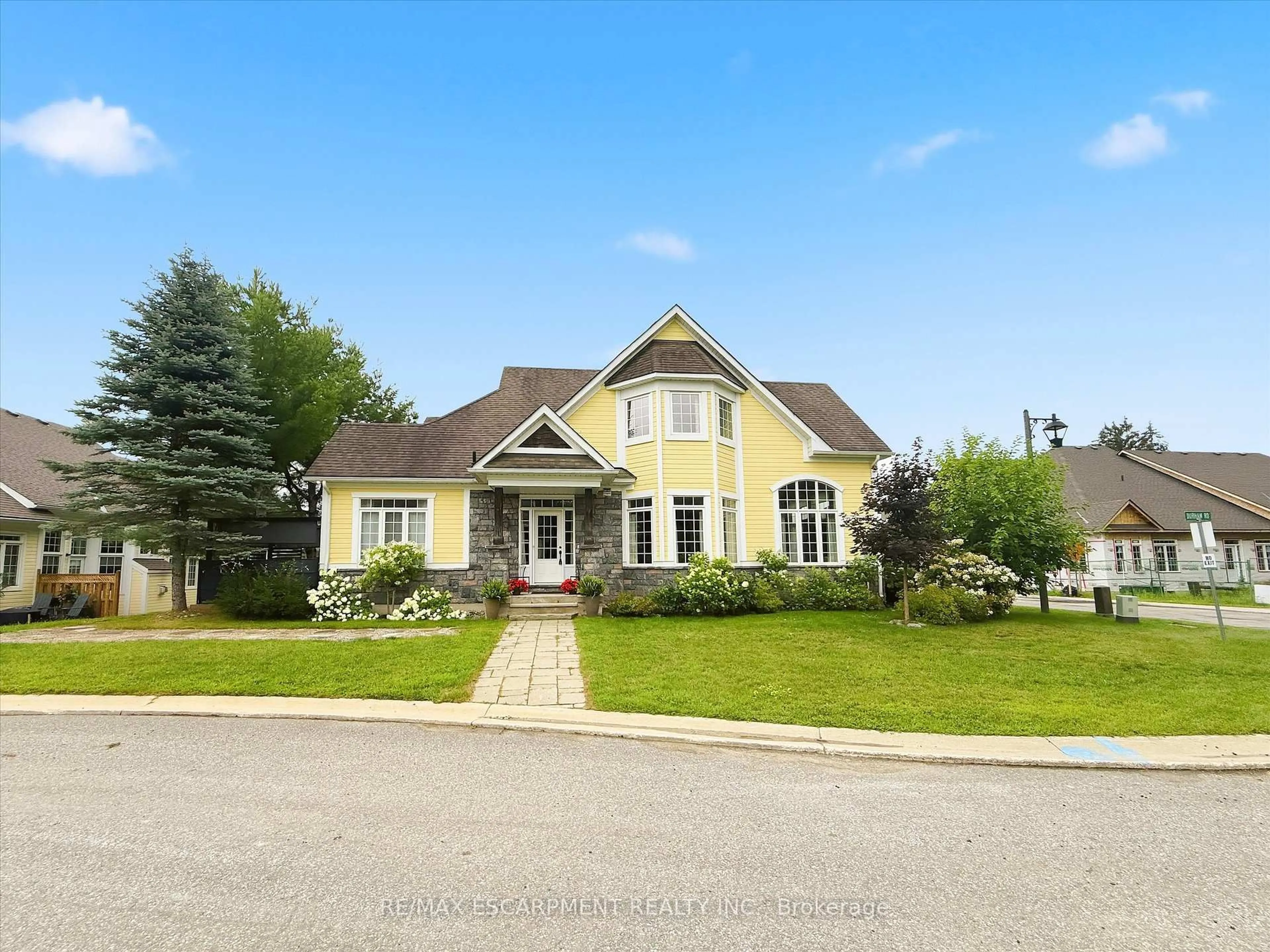 Unknown for 23 Spencer St, Bracebridge Ontario P1L 0B7