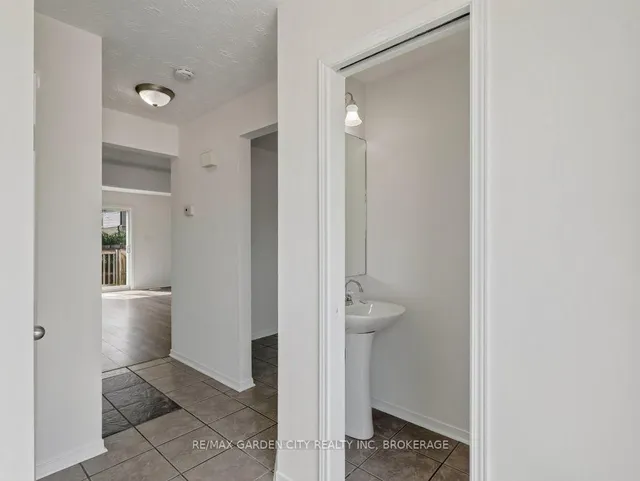 211 Morton St, Thorold 4
