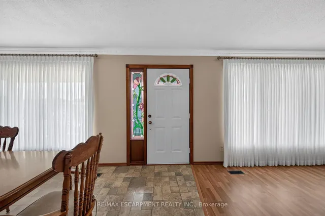 39 Algonquin Crt, Hamilton 5