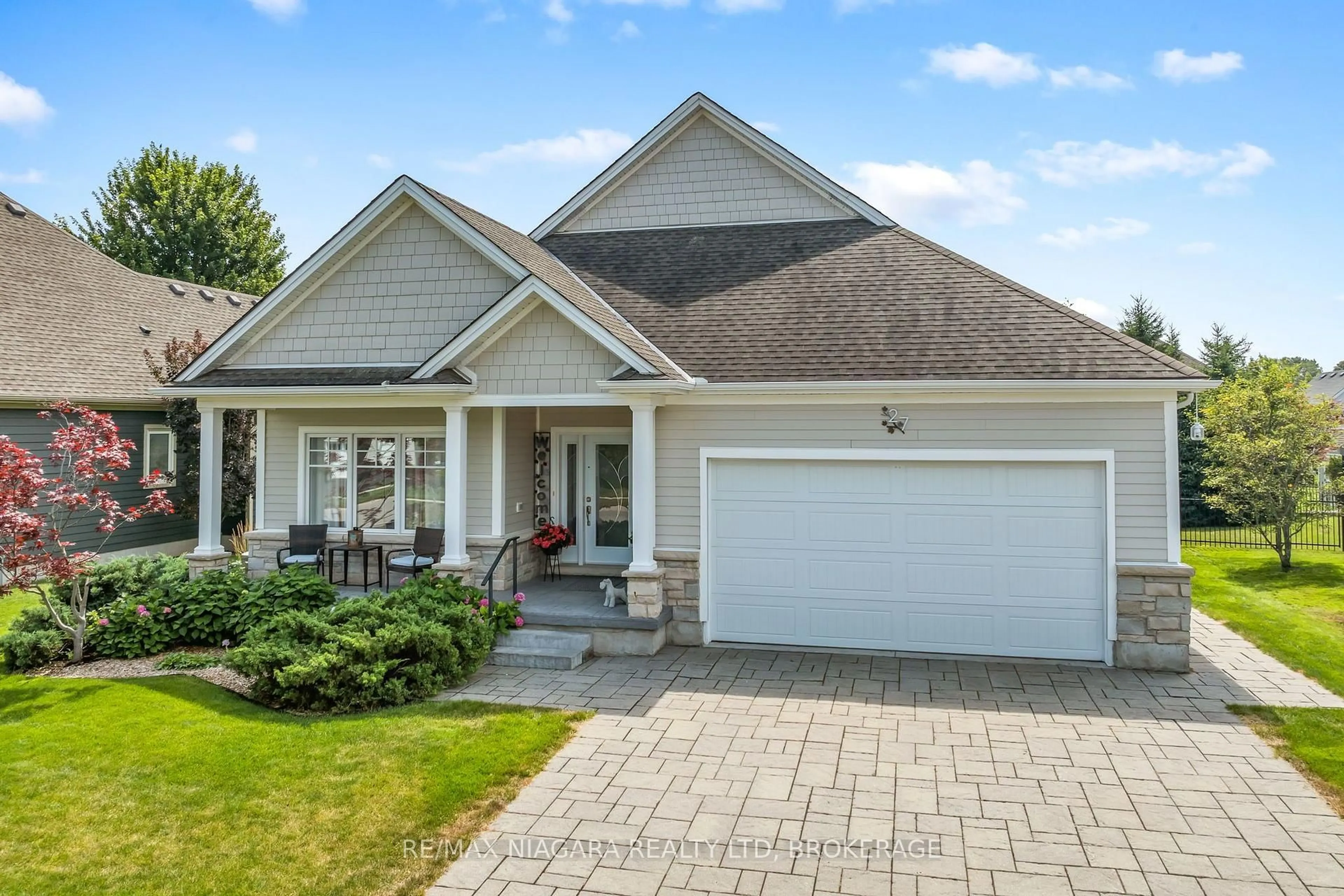 Home with vinyl exterior material, street for 27 Driftwood Tr, Fort Erie Ontario L0S 1N0