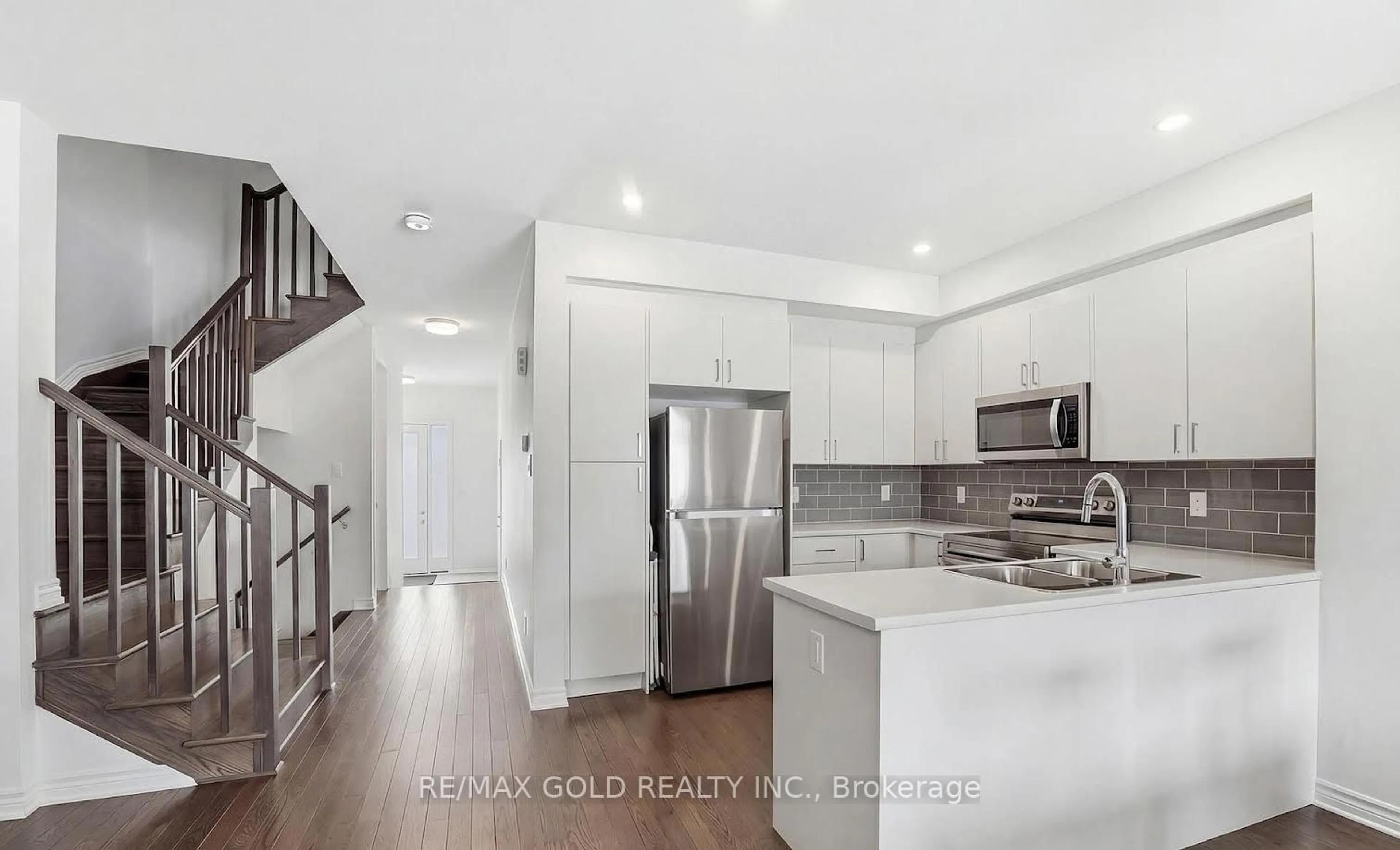 Open concept kitchen, unknown for 36 Jargeau Rd, Ottawa Ontario K1C 1T1