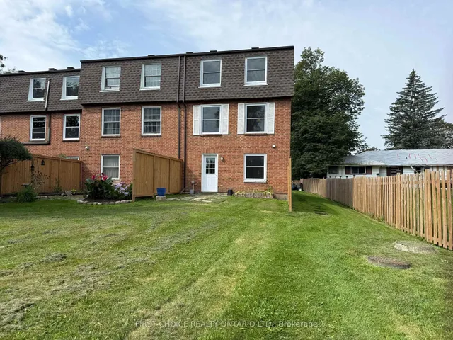 32 Appleby Private, Ottawa 2