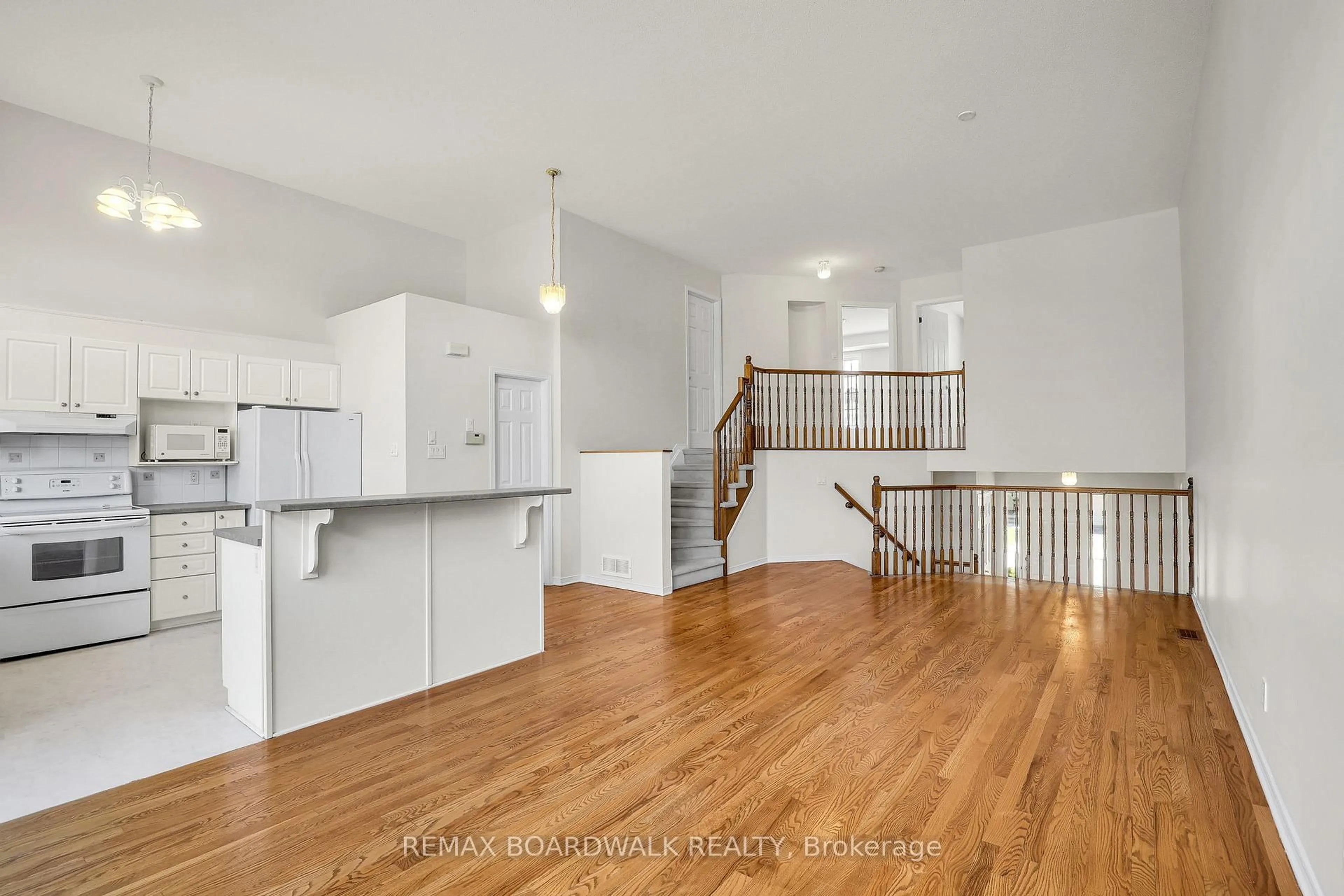 Open concept kitchen, unknown for 5 Maple Park Private, Ottawa Ontario K1T 4A6