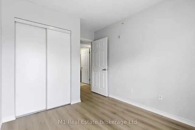45 Goodwin Dr #311, Guelph 5
