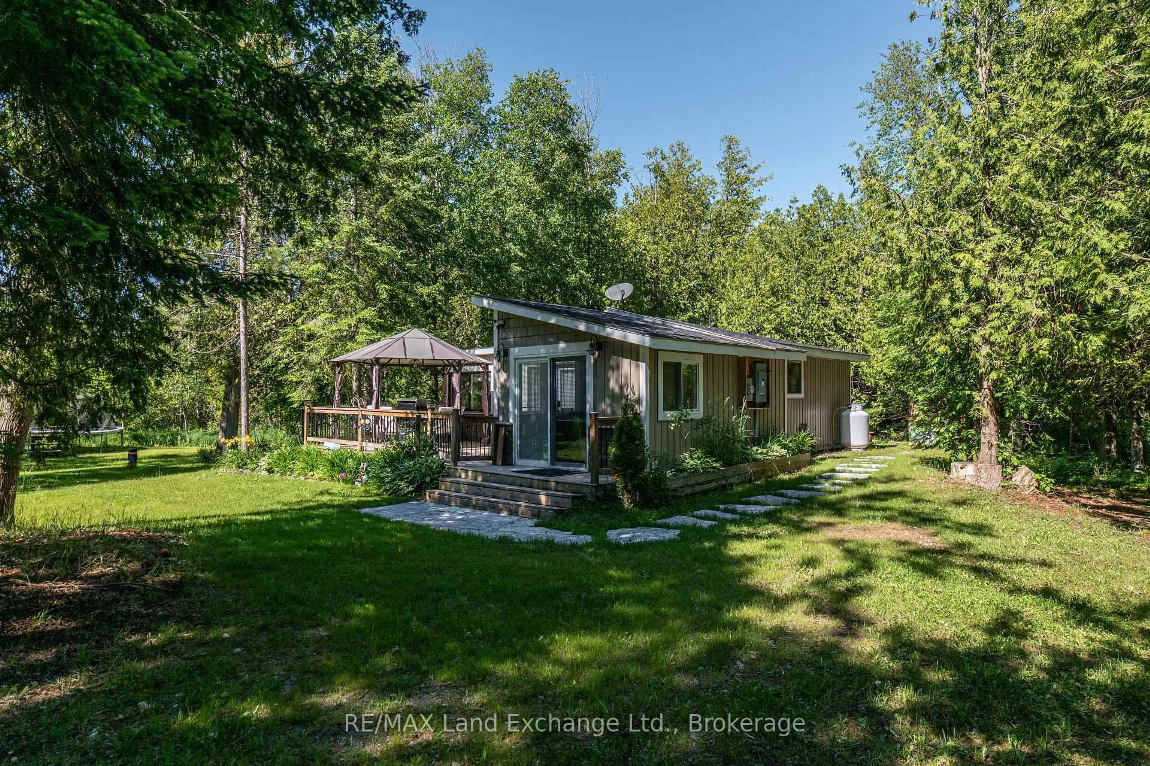 A pic from outside/outdoor area/front of a property/back of a property/a pic from drone, water/lake/river/ocean view for 18 Hicks Lane, Kincardine Ontario N0G 2T0