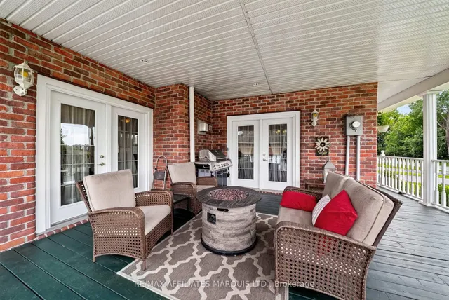 6242 SHANNON Lane, South Glengarry 3
