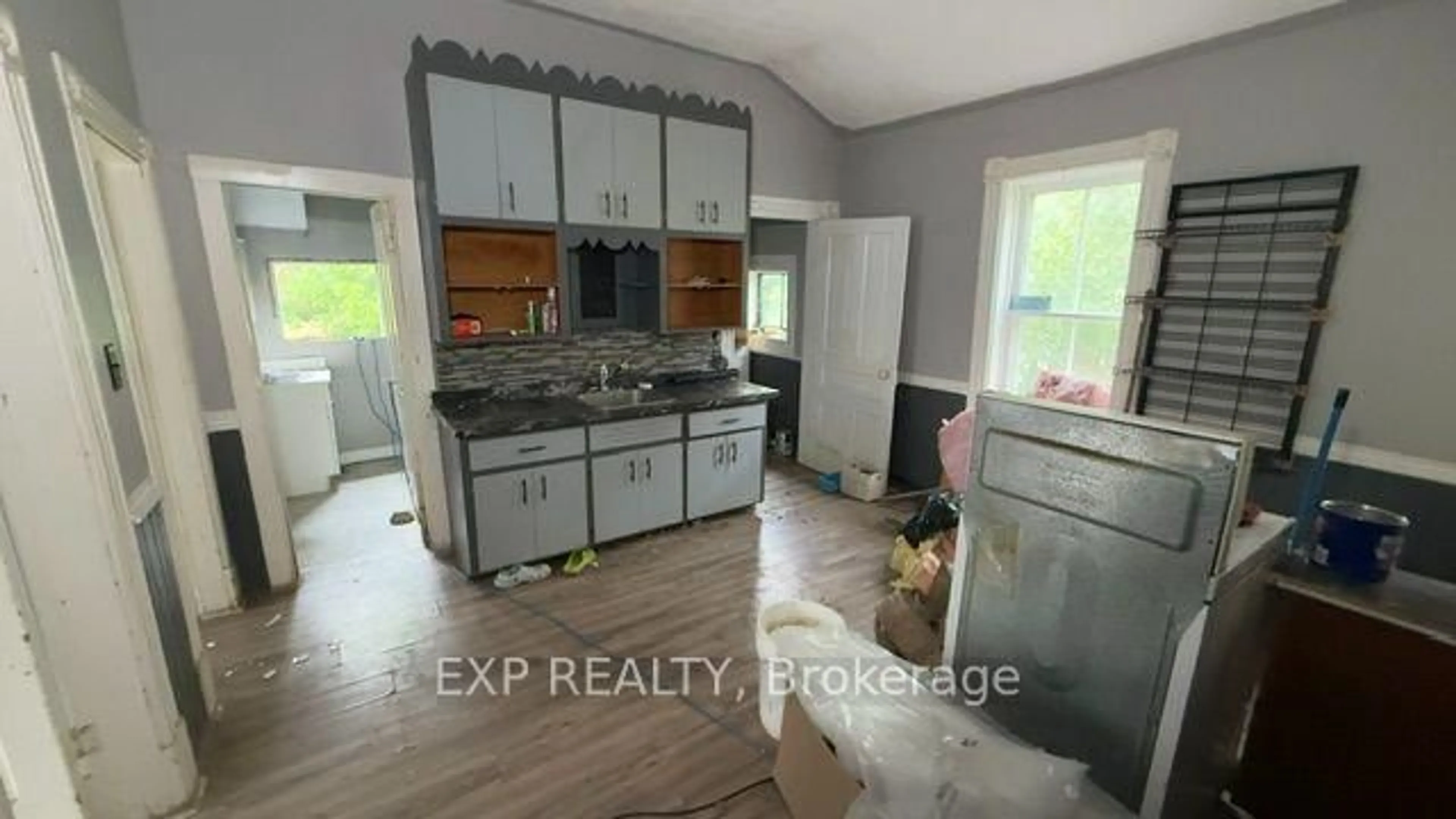 Open concept kitchen, unknown for 348 Frank St, South Bruce Peninsula Ontario N0H 2T0