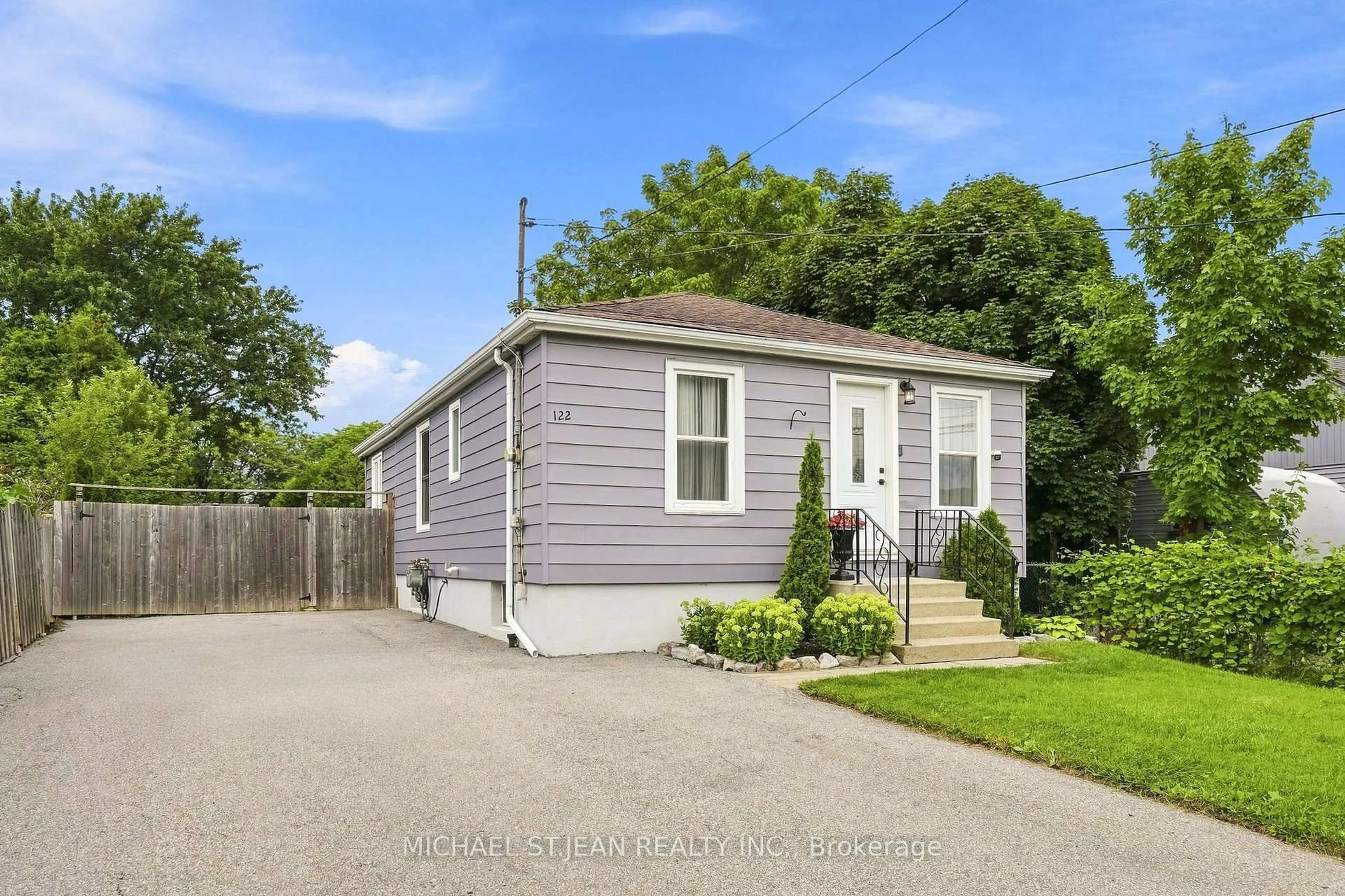 Unknown for 122 Limeridge Rd, Hamilton Ontario L9C 2V2