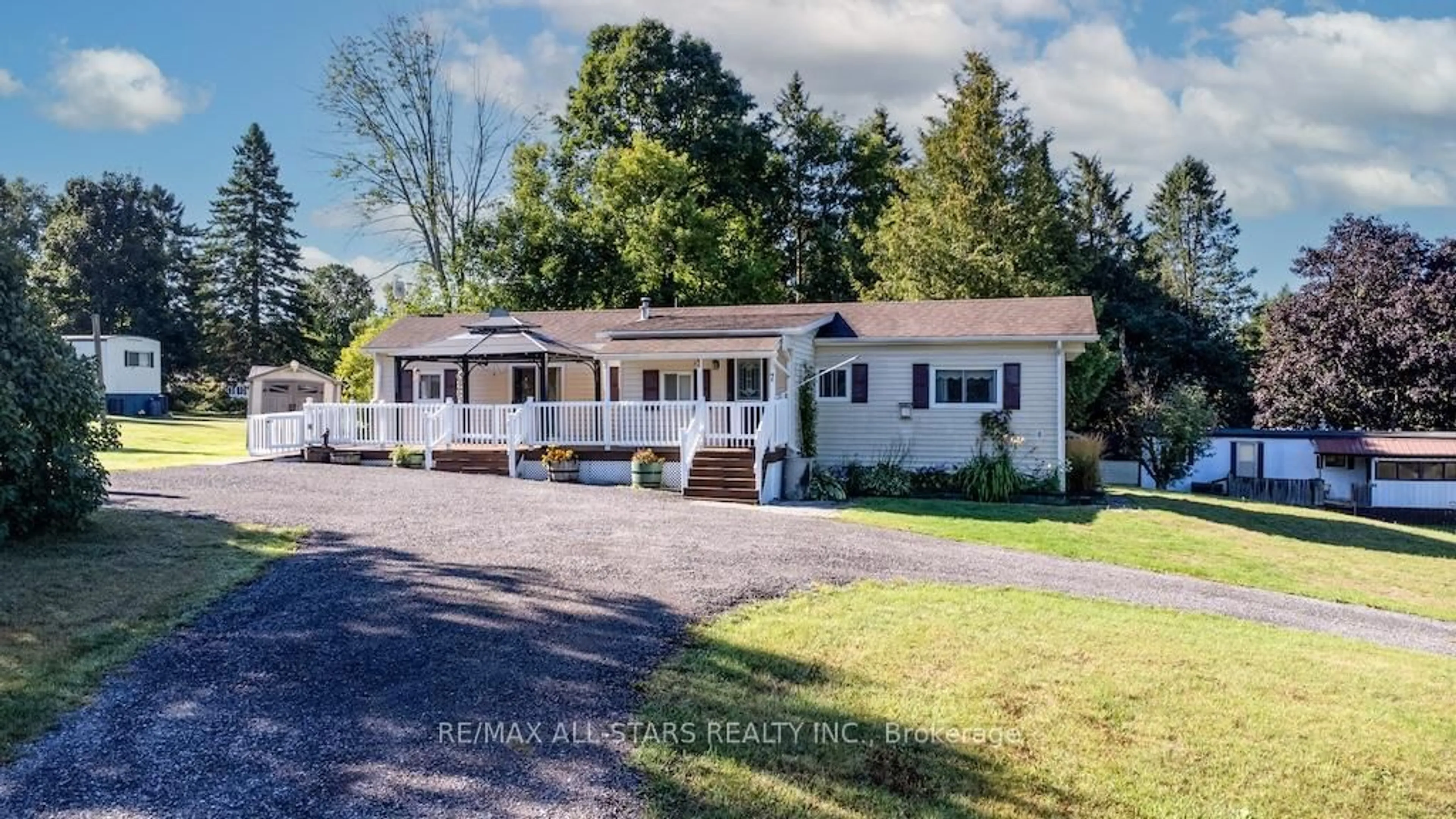 Home with vinyl exterior material, water/lake/river/ocean view for 7 Marlene Dr, Kawartha Lakes Ontario L0A 1A0