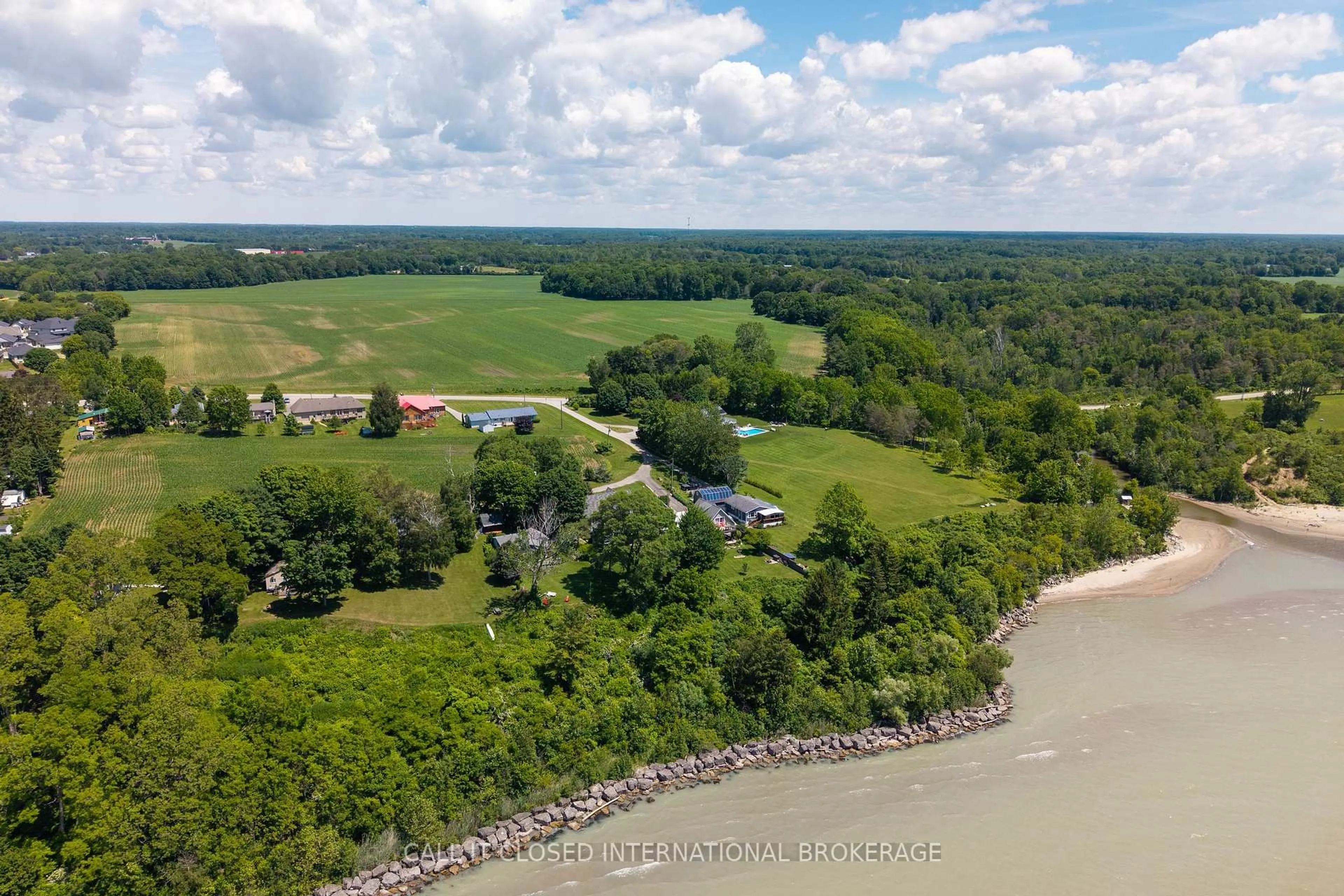 A pic from outside/outdoor area/front of a property/back of a property/a pic from drone, water/lake/river/ocean view for 54 Wellington St, Bayham Ontario N0J 1T0