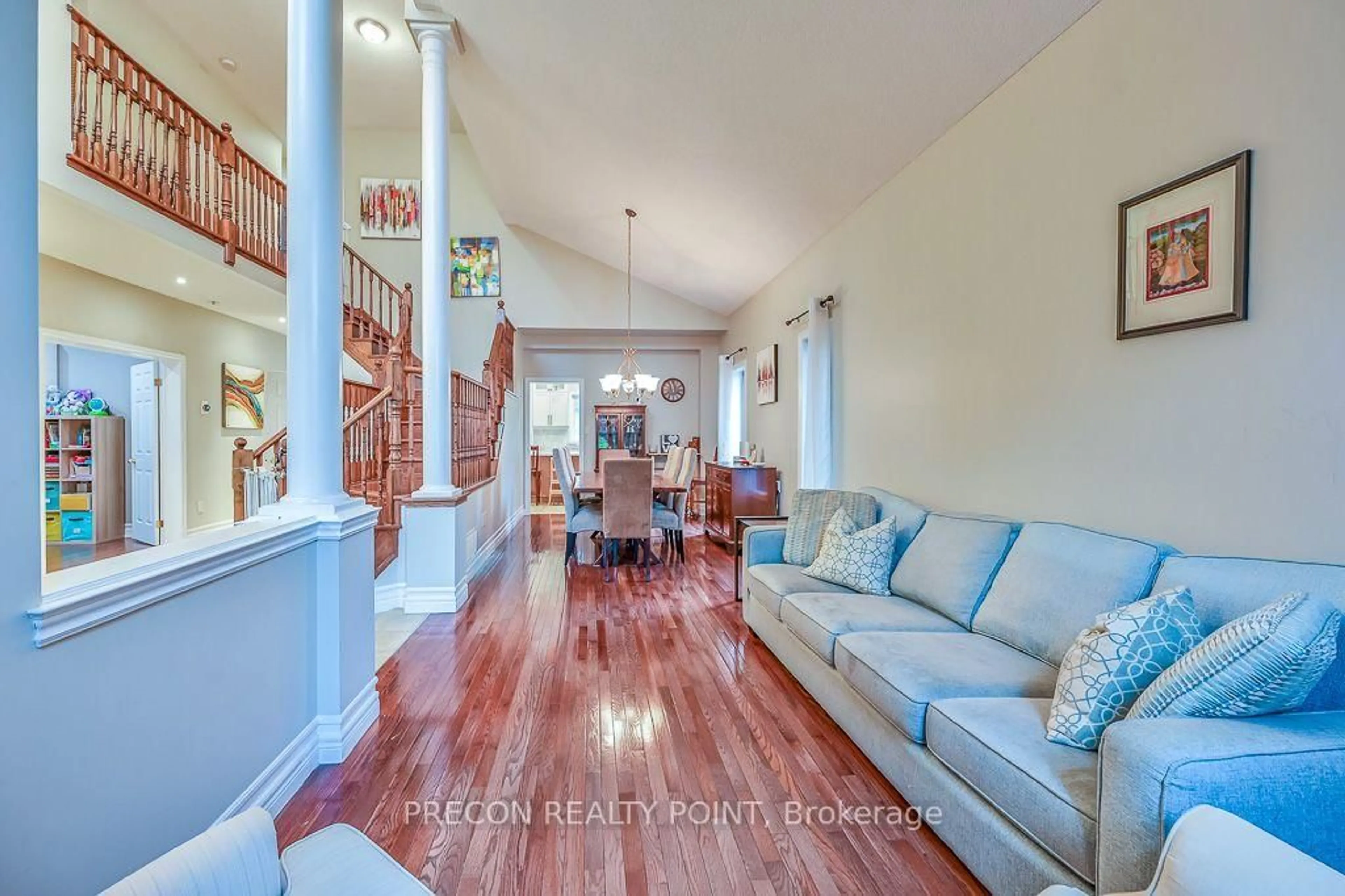Living room with furniture, unknown for 67 Jeffrey Dr, Hamilton Ontario L9K 1R8