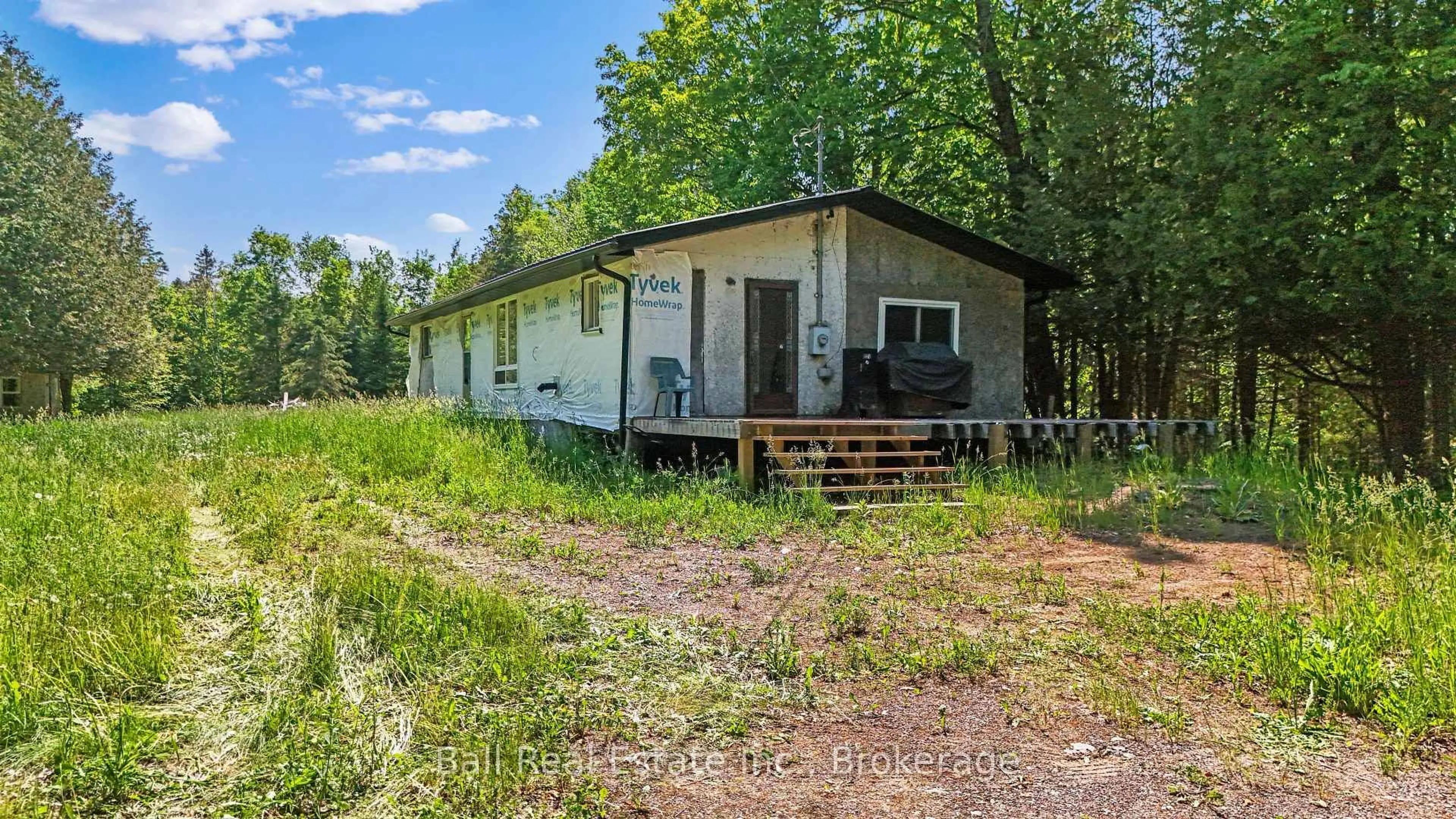 Unknown for 18261 Highway 62 Highway, Madoc Ontario K0K 1Y0