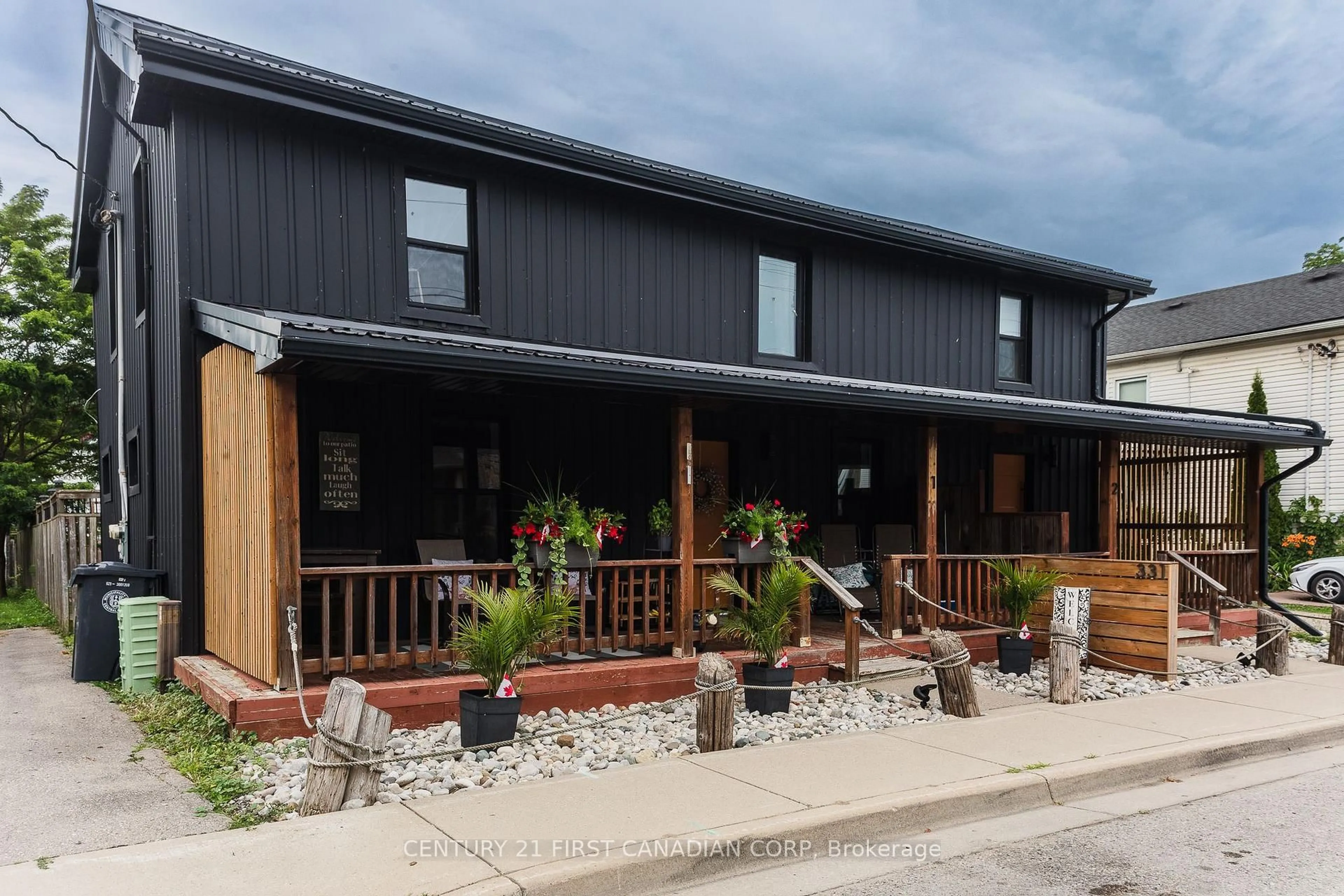 Patio, unknown for 331 Erie St, Central Elgin Ontario N5L 1E3