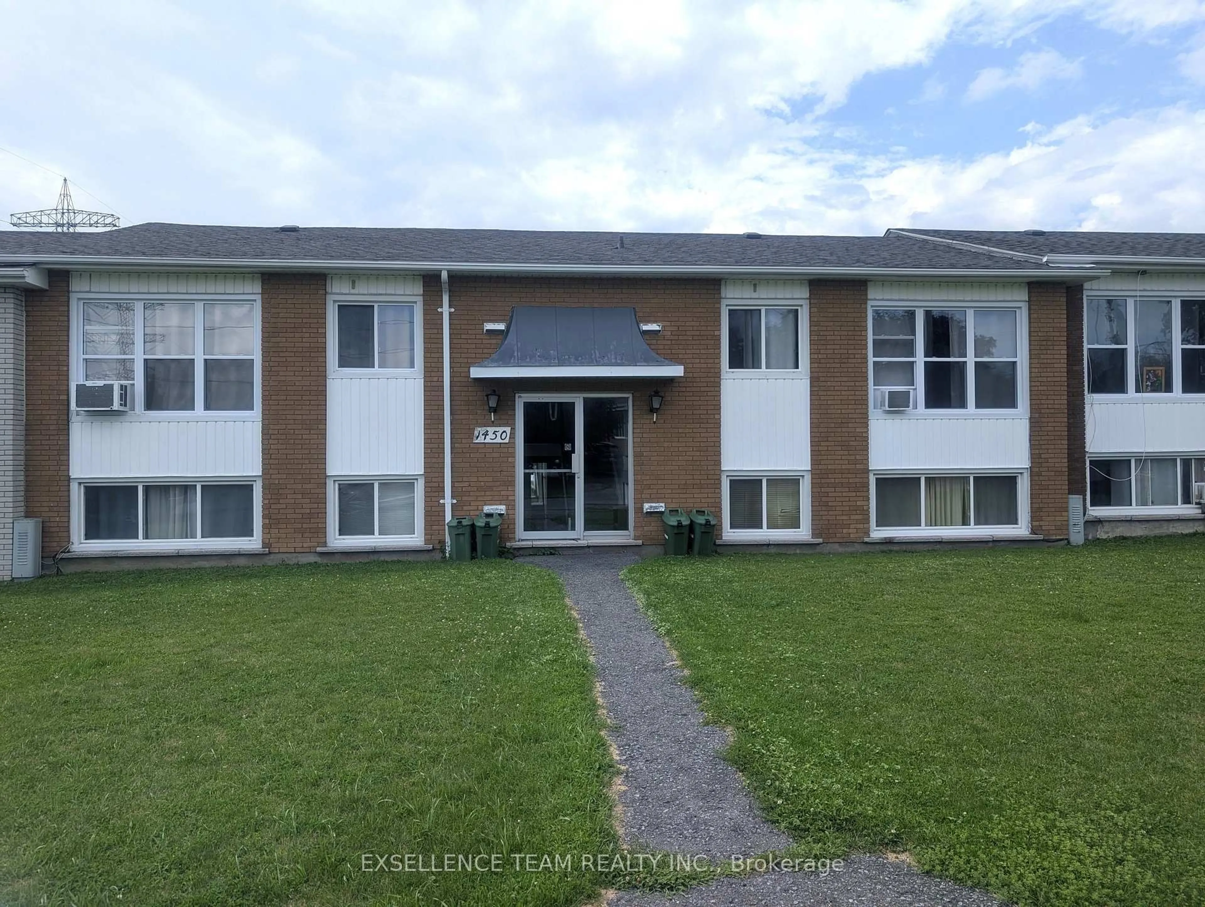 Unknown for 1450 St Michel Ave, Cornwall Ontario K6H 3M8