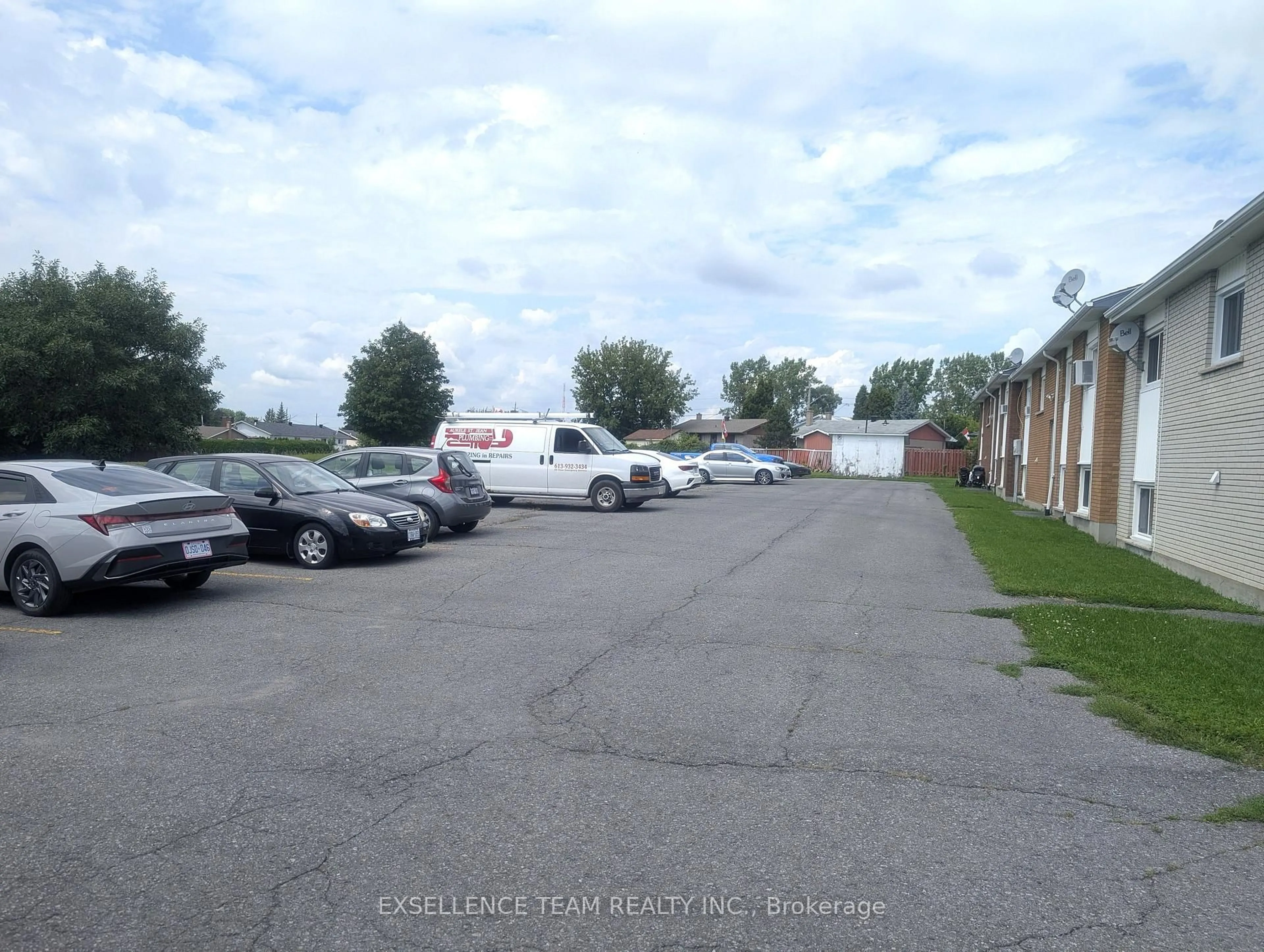 Unknown for 1452 St Michel Ave, Cornwall Ontario K6H 3M8
