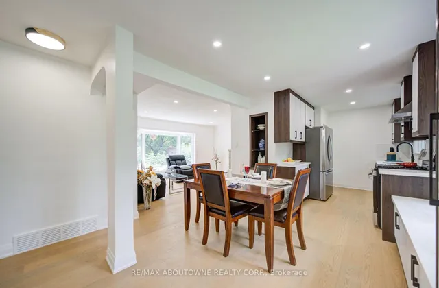 30 Dale Ave, Hamilton 5