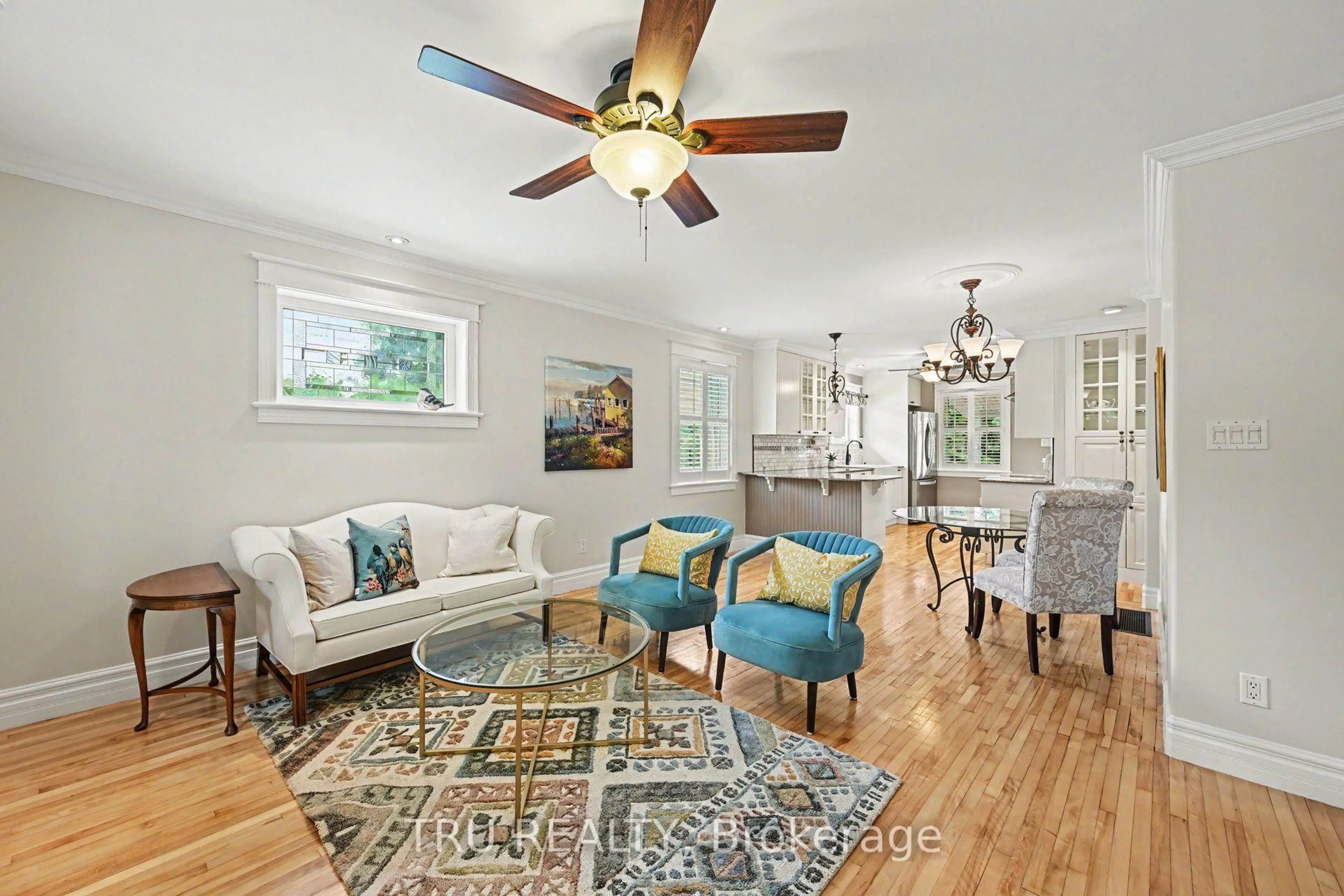 Living room with furniture, unknown for 405 Church St, Merrickville-Wolford Ontario K0G 1N0