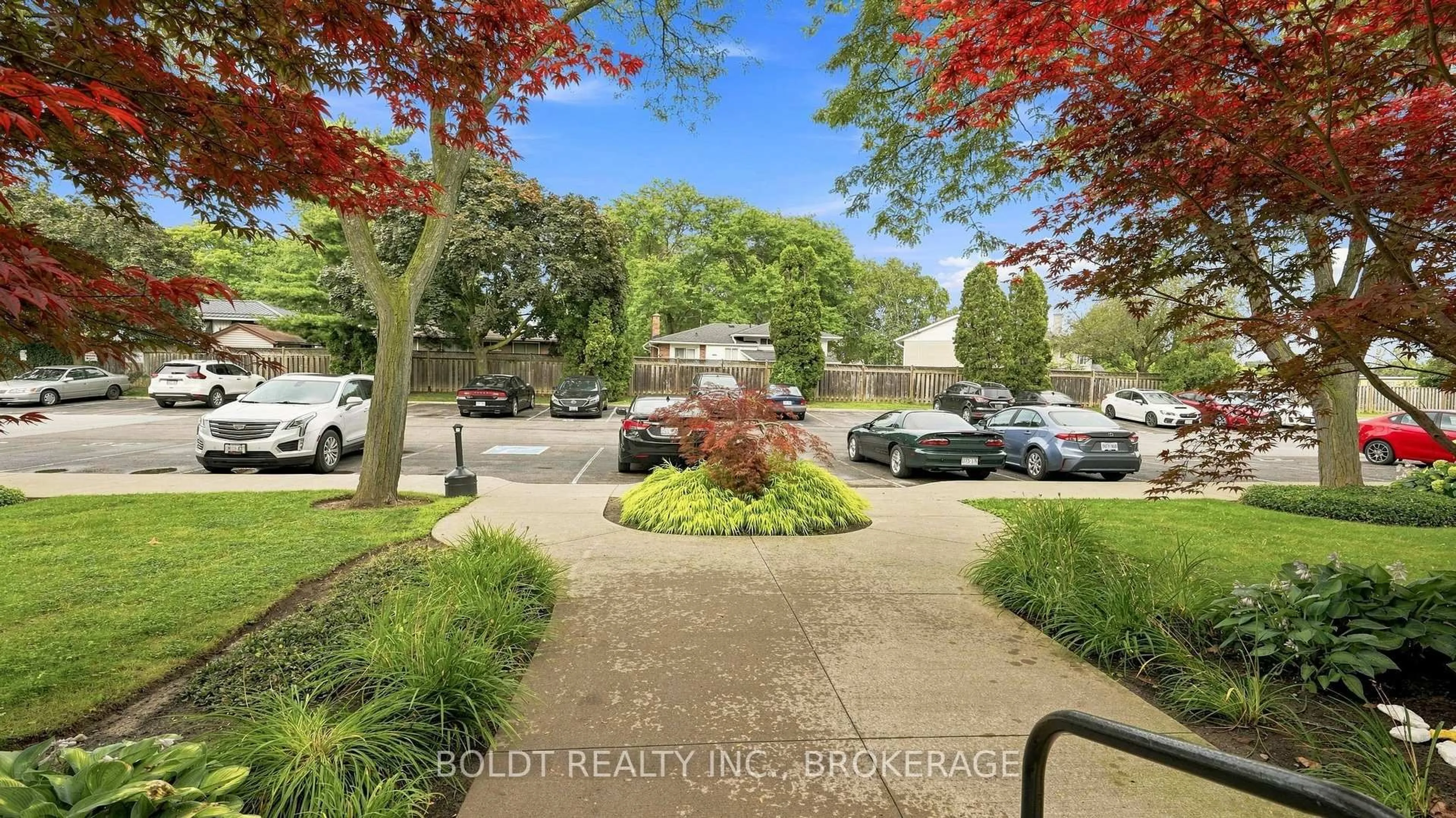 Unknown for 6 Westlake Lane #110, St. Catharines Ontario L2N 5S3