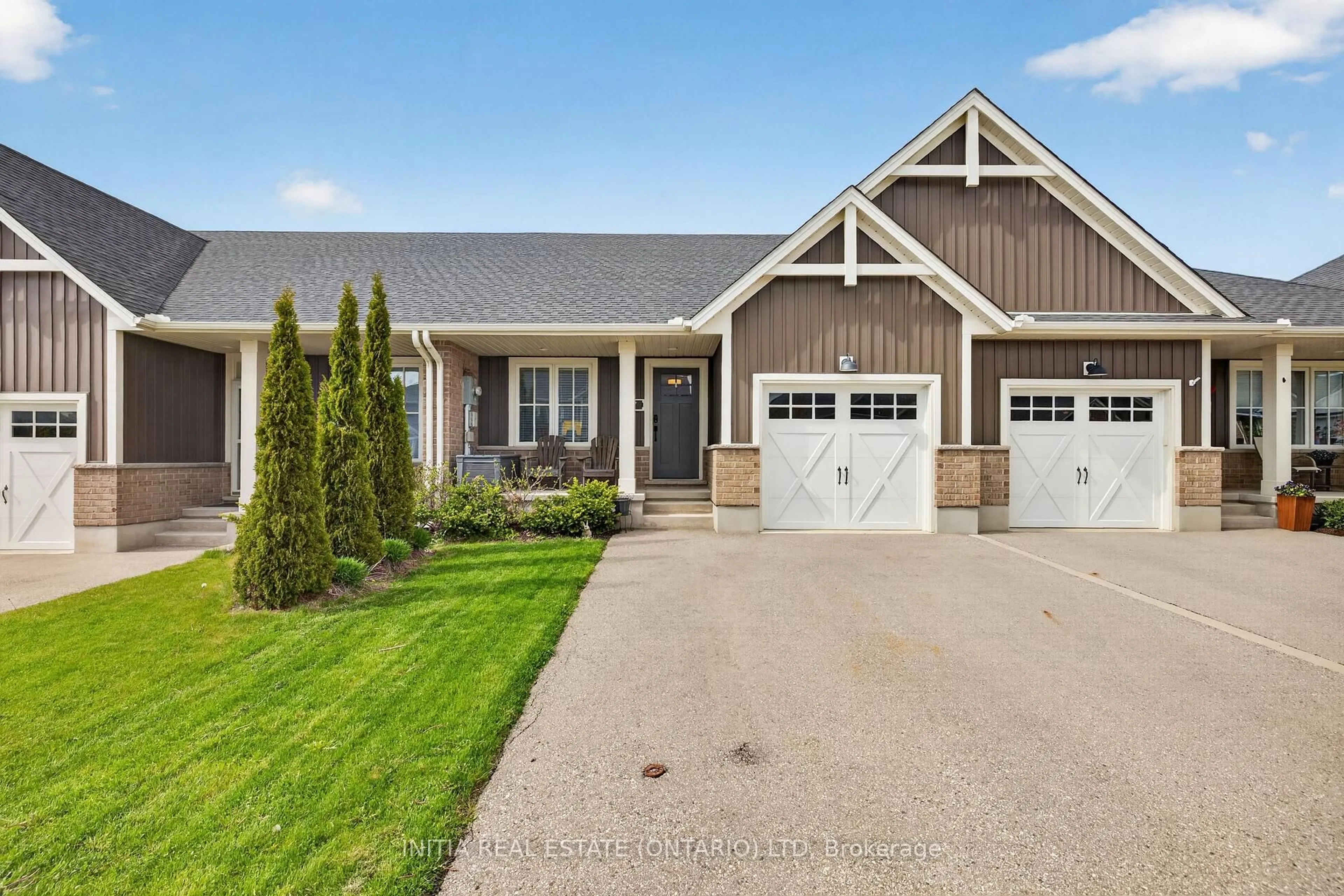 Home with vinyl exterior material, street for 7 Cortland Terr, St. Thomas Ontario N5R 0J7