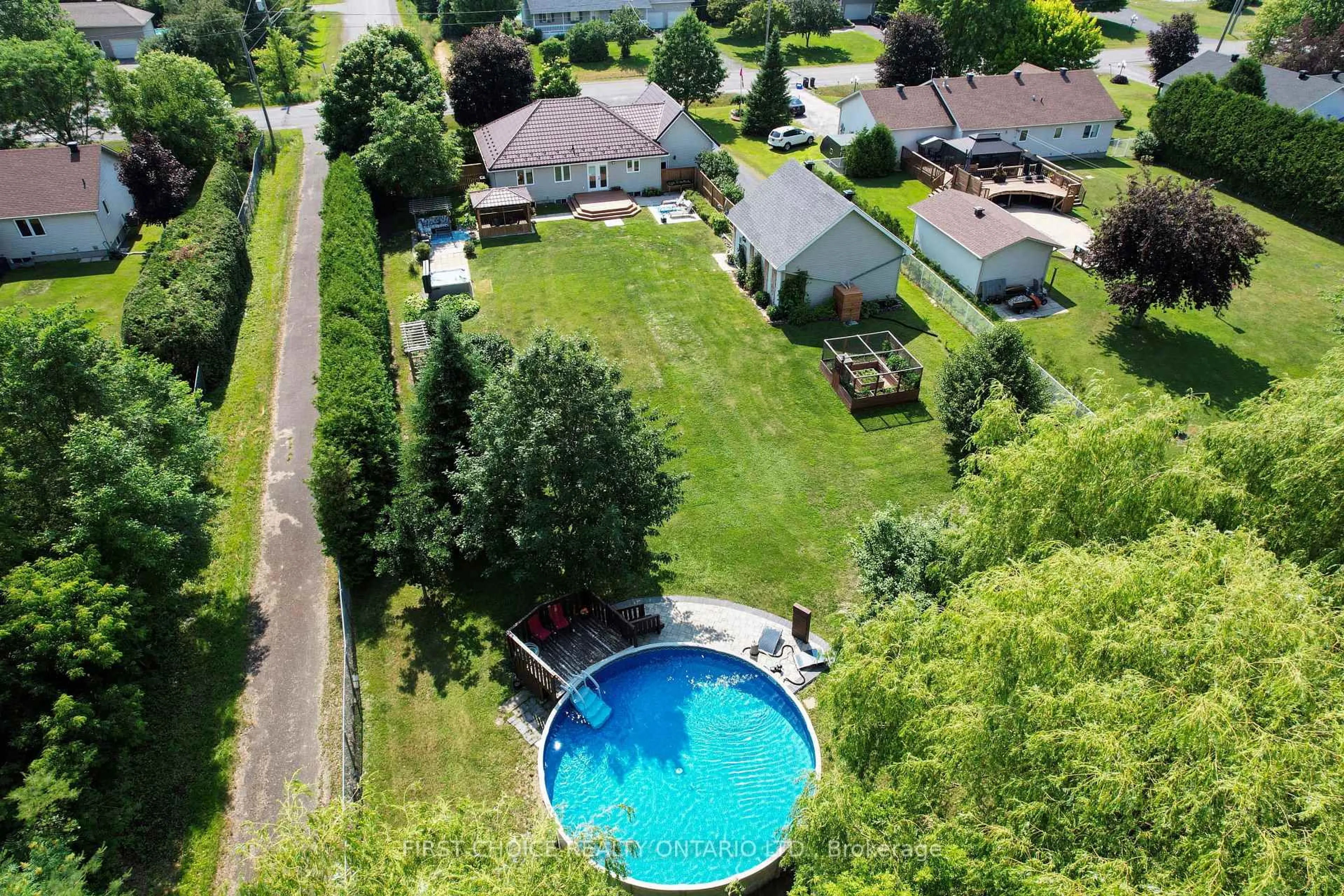 A pic from outside/outdoor area/front of a property/back of a property/a pic from drone, water/lake/river/ocean view for 5857 Trudeau Ave, Vars Ontario K0A 3H0