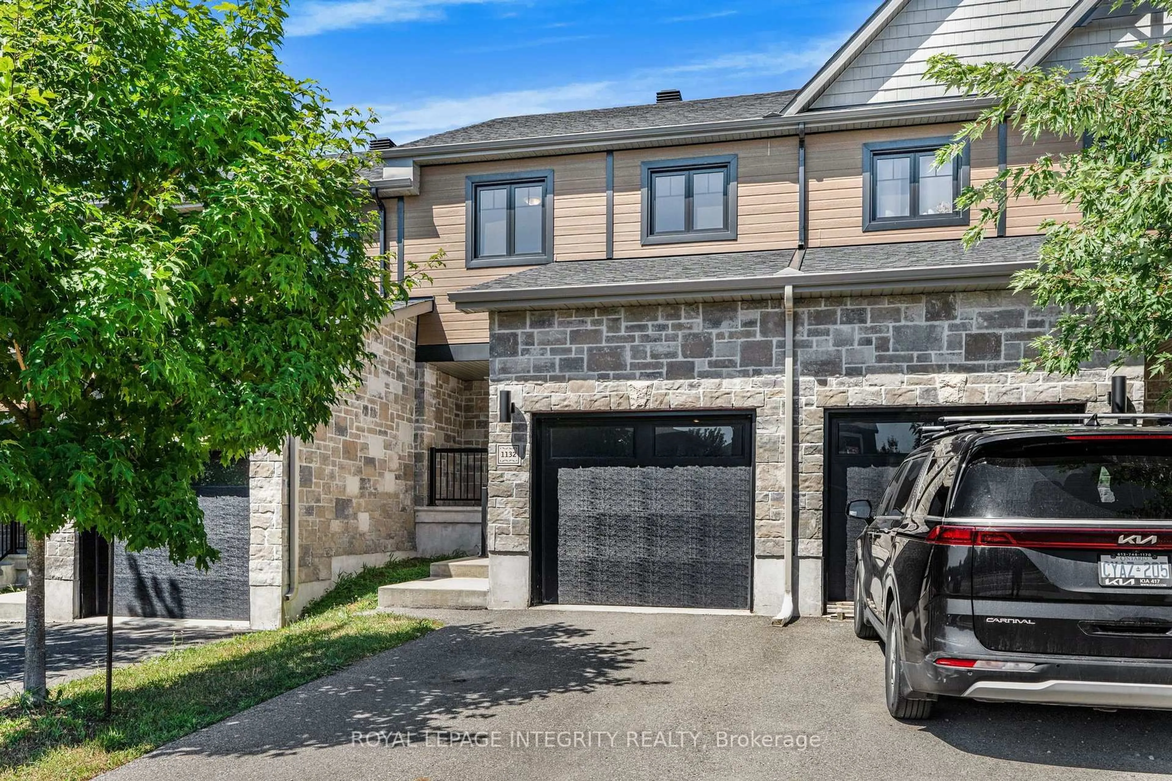 Home with brick exterior material, street for 1132 Docteur Corbeil Blvd, Clarence-Rockland Ontario K4K 0G9