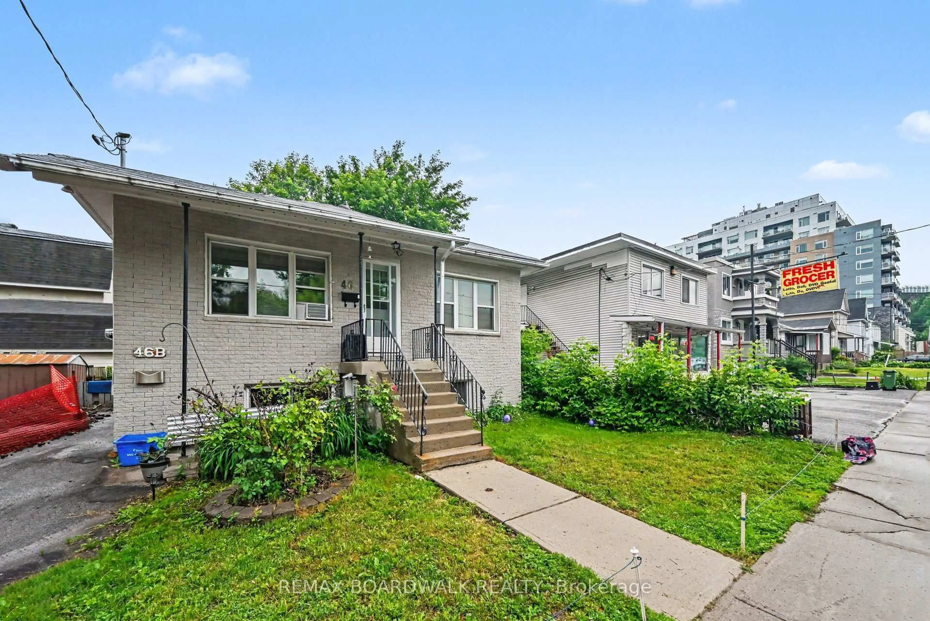 Home with vinyl exterior material, street for 46 Jolliet Ave, Ottawa Ontario K1L 5H5