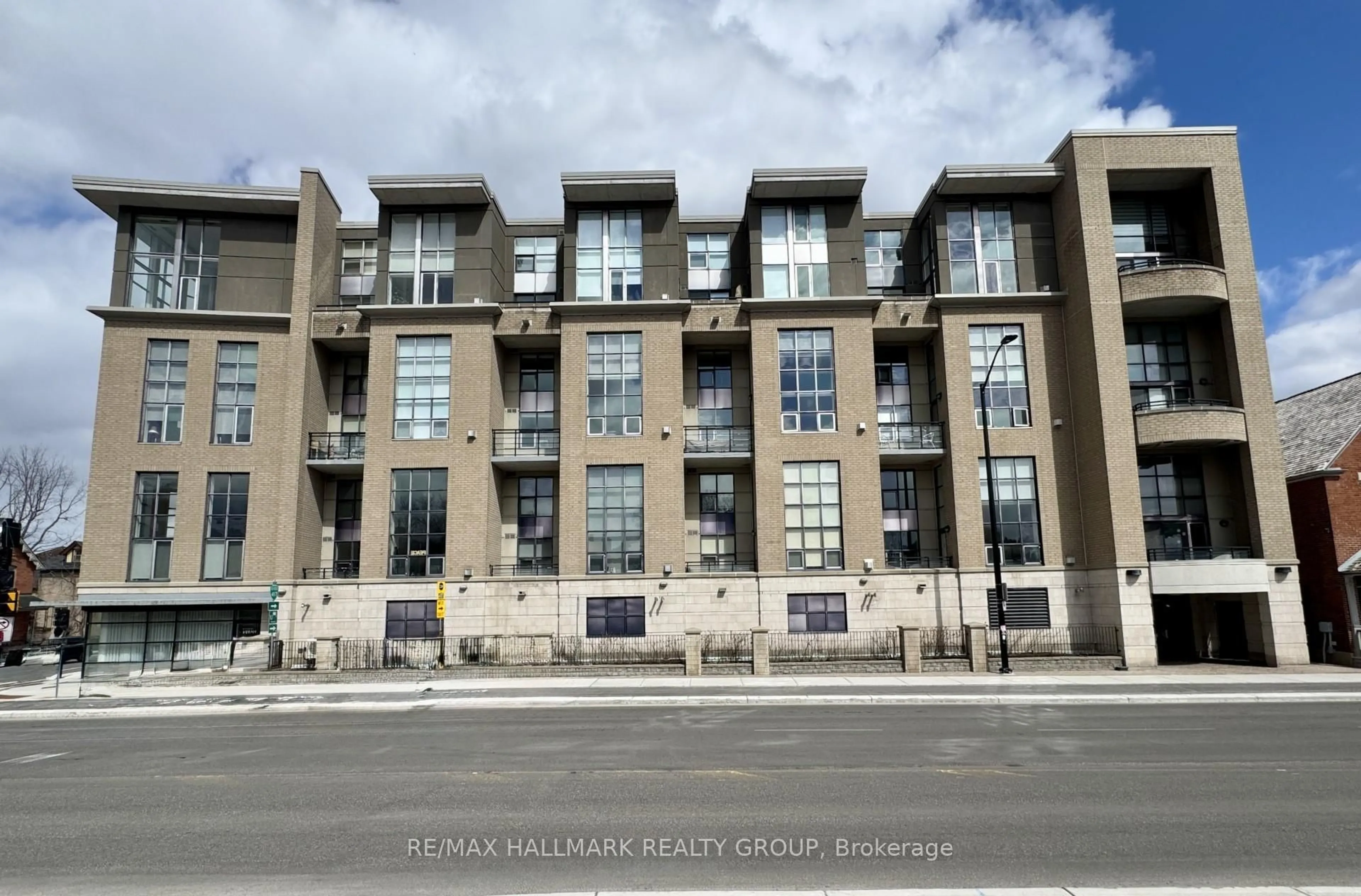 Unknown for 29 Main St #203, Ottawa Ontario K1S 1B1