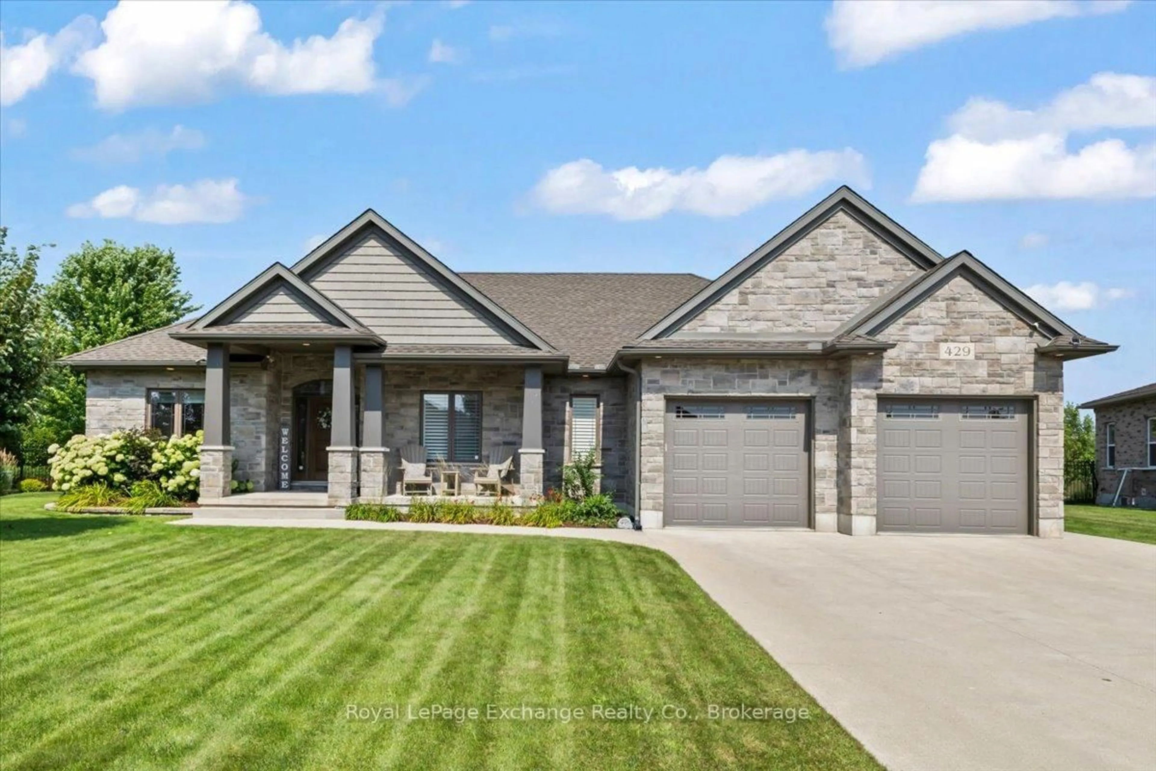 Home with brick exterior material, street for 429 Mccullough Cres, Kincardine Ontario N2Z 0A8