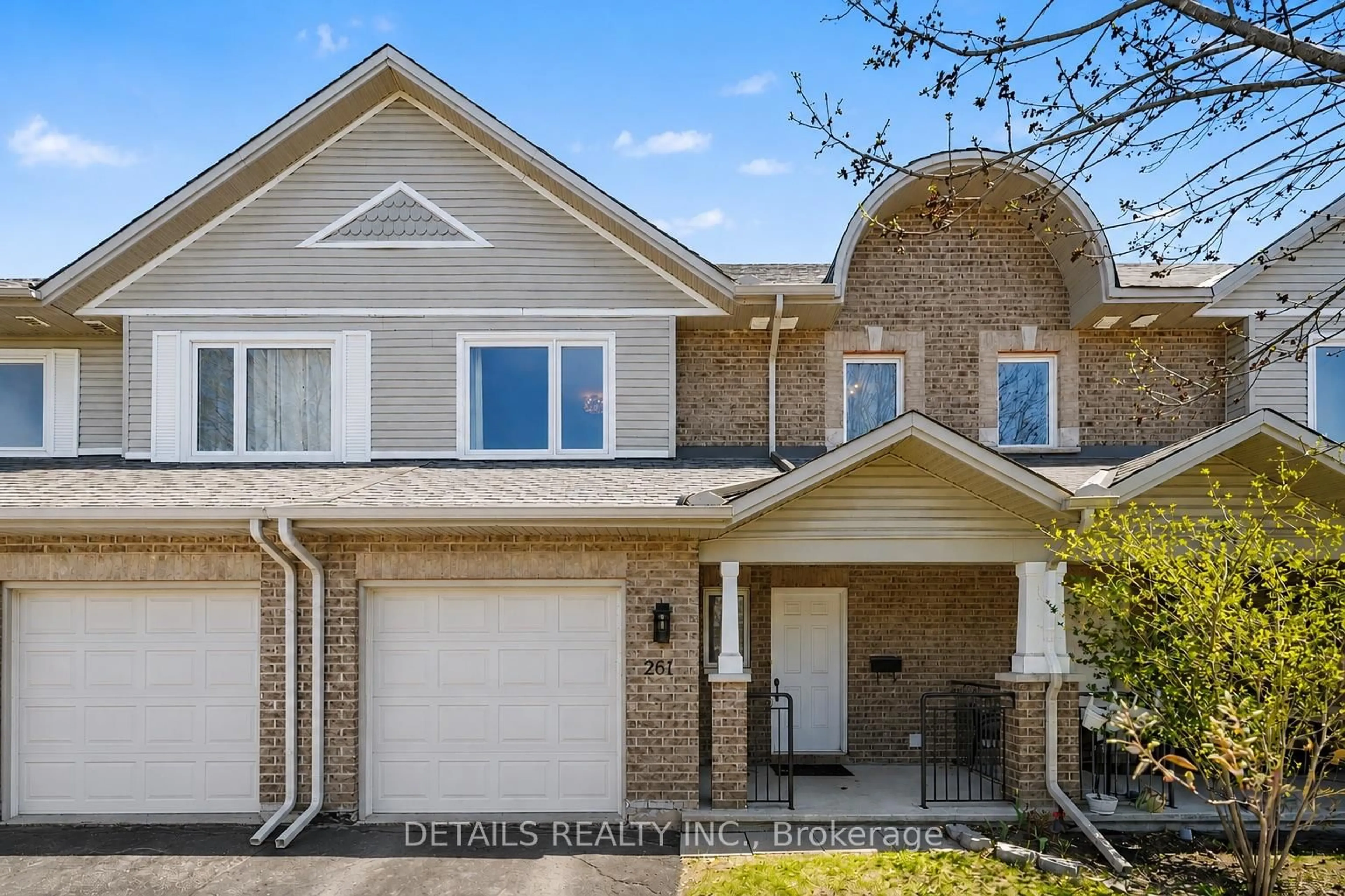 Home with brick exterior material, street for 261 Parkin Circ, Ottawa Ontario K1T 4G8