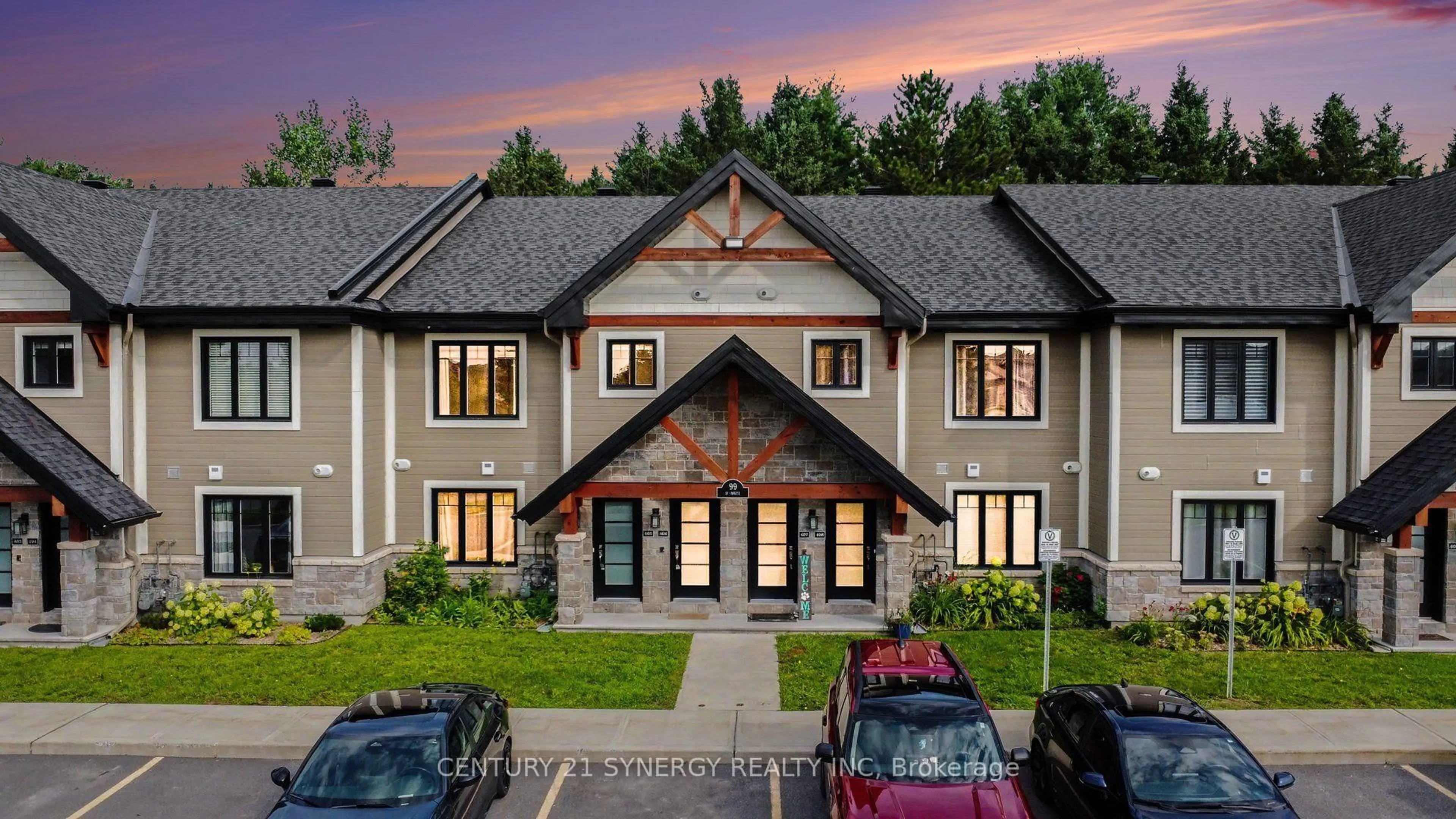 A pic from outside/outdoor area/front of a property/back of a property/a pic from drone, mountain view for 99 St-Moritz Terr #406, Russell Ontario K0A 1W0