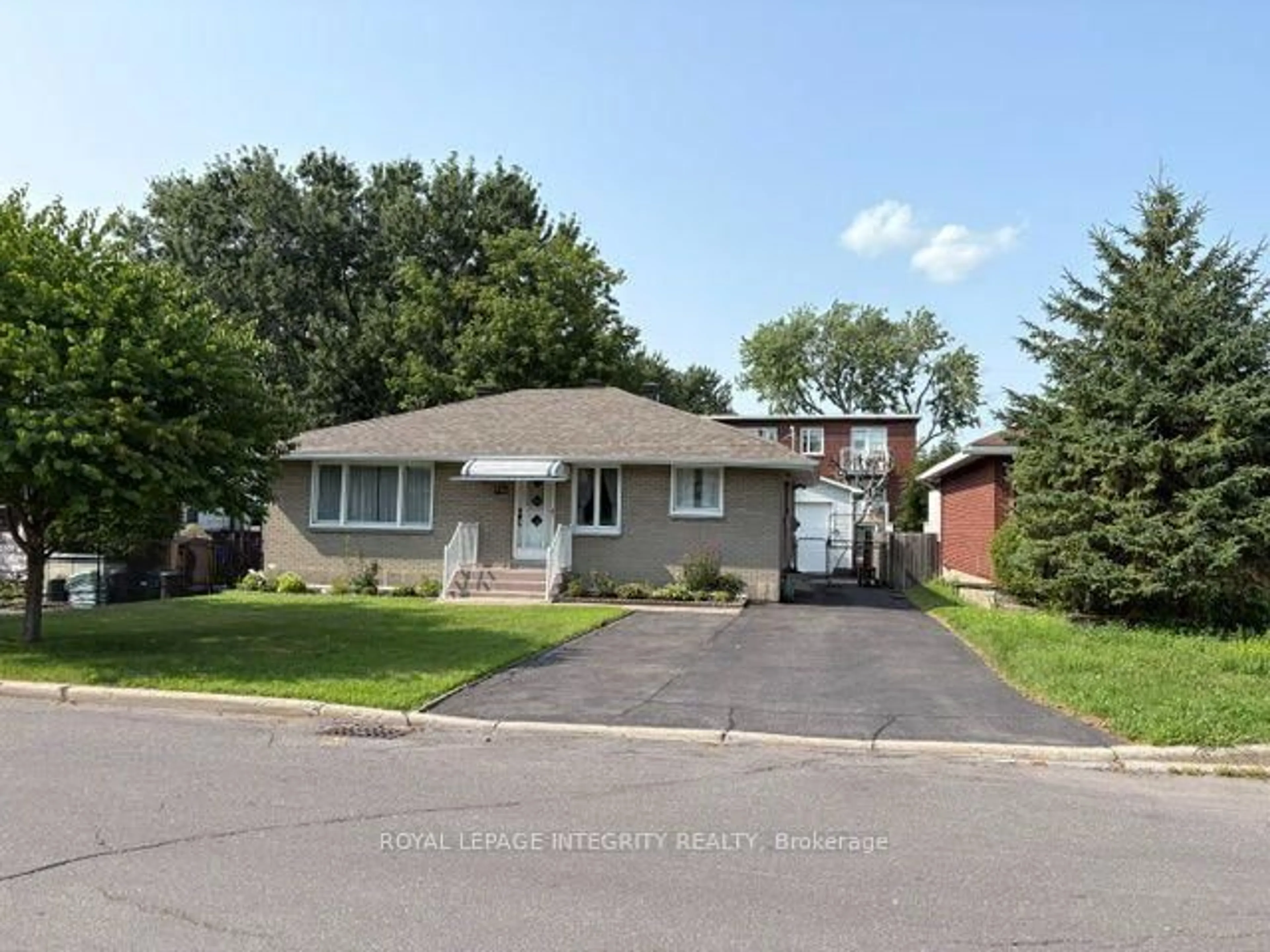 Unknown for 393 Spartan Ave, Ottawa Ontario K1K 1J6