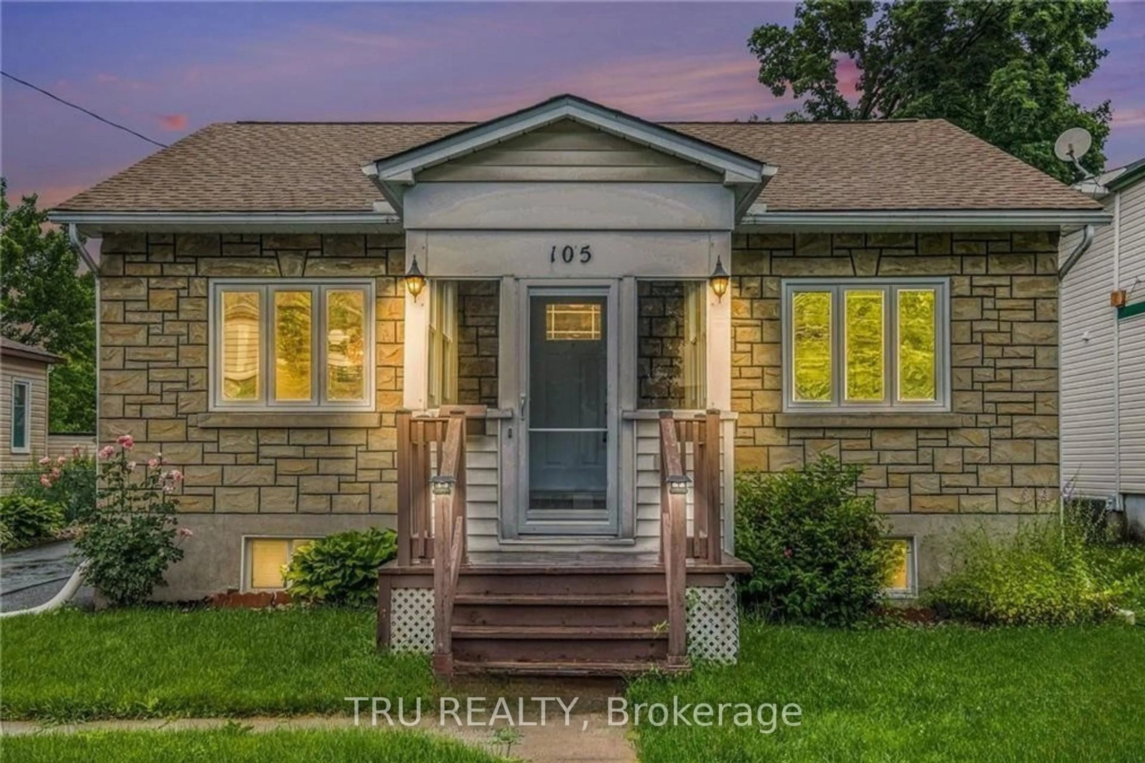 Home with brick exterior material, street for 105 Mailes Ave, Ottawa Ontario K1Z 6V5