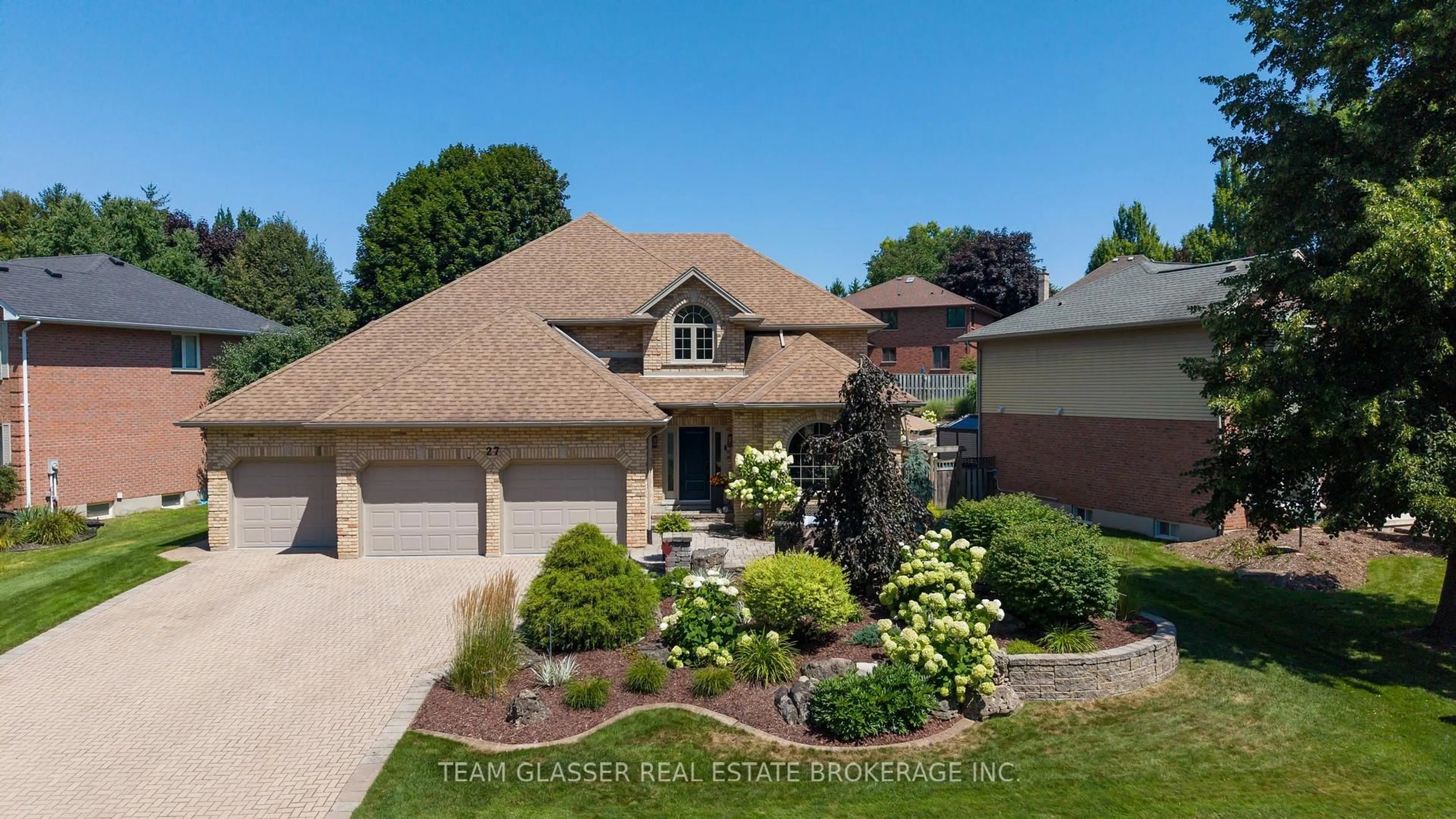 Unknown for 27 Chestnut Hill, London South Ontario N6K 4J5