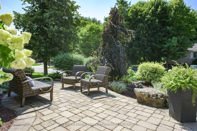 27 Chestnut Hill, London South 5
