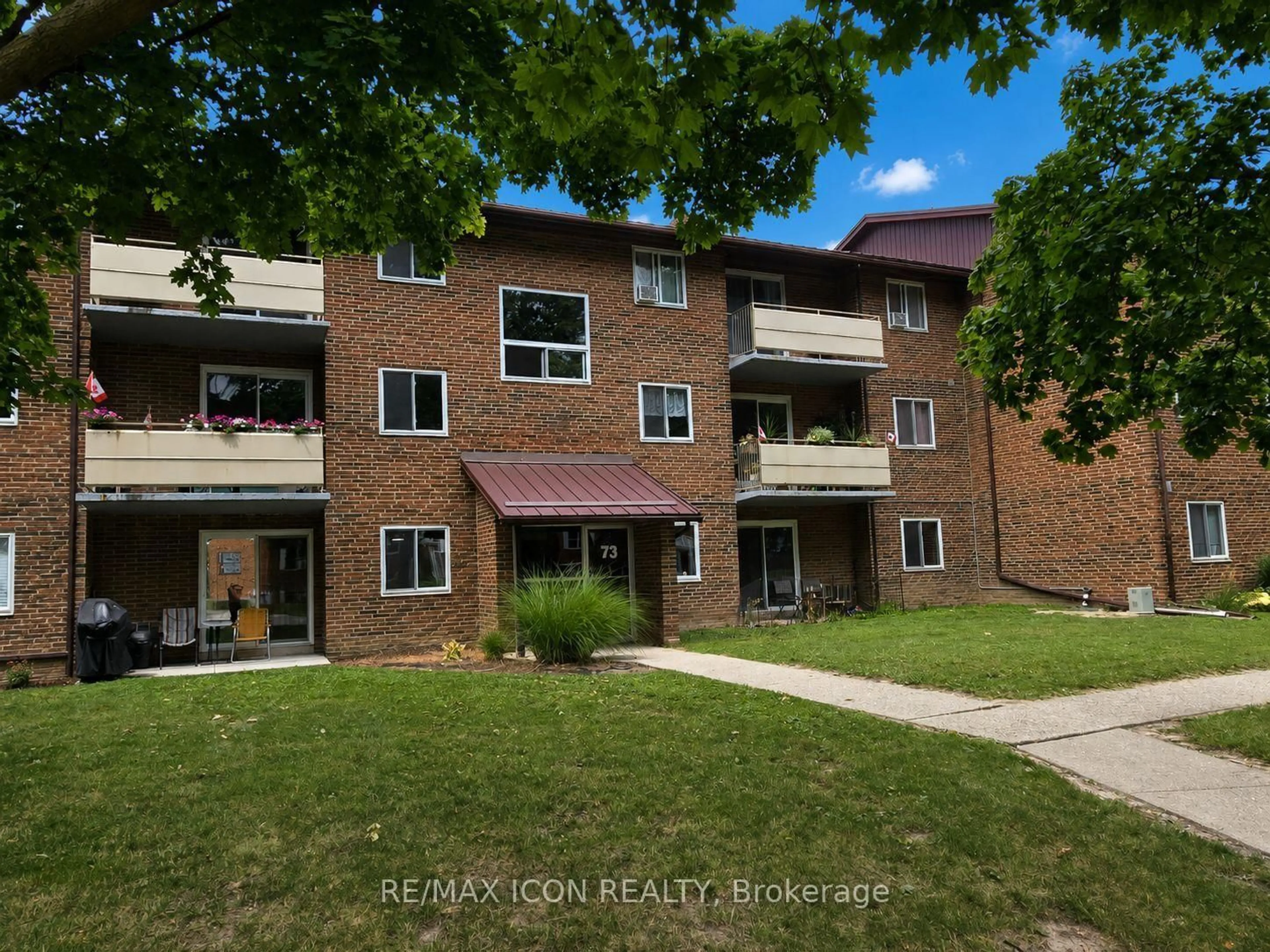 A pic from outside/outdoor area/front of a property/back of a property/a pic from drone, street for 73 Baldoon Rd #20, Chatham-Kent Ontario N8A 4K9