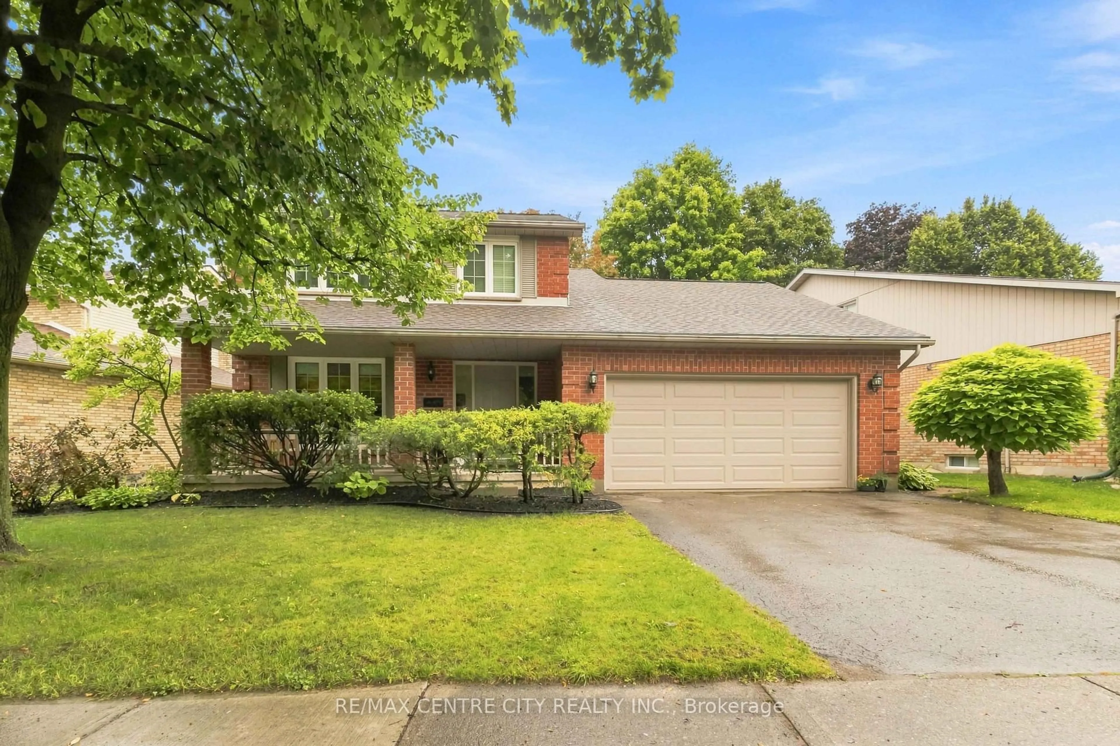 Home with brick exterior material, street for 194 Whisperwood Ave, London South Ontario N6K 4C8