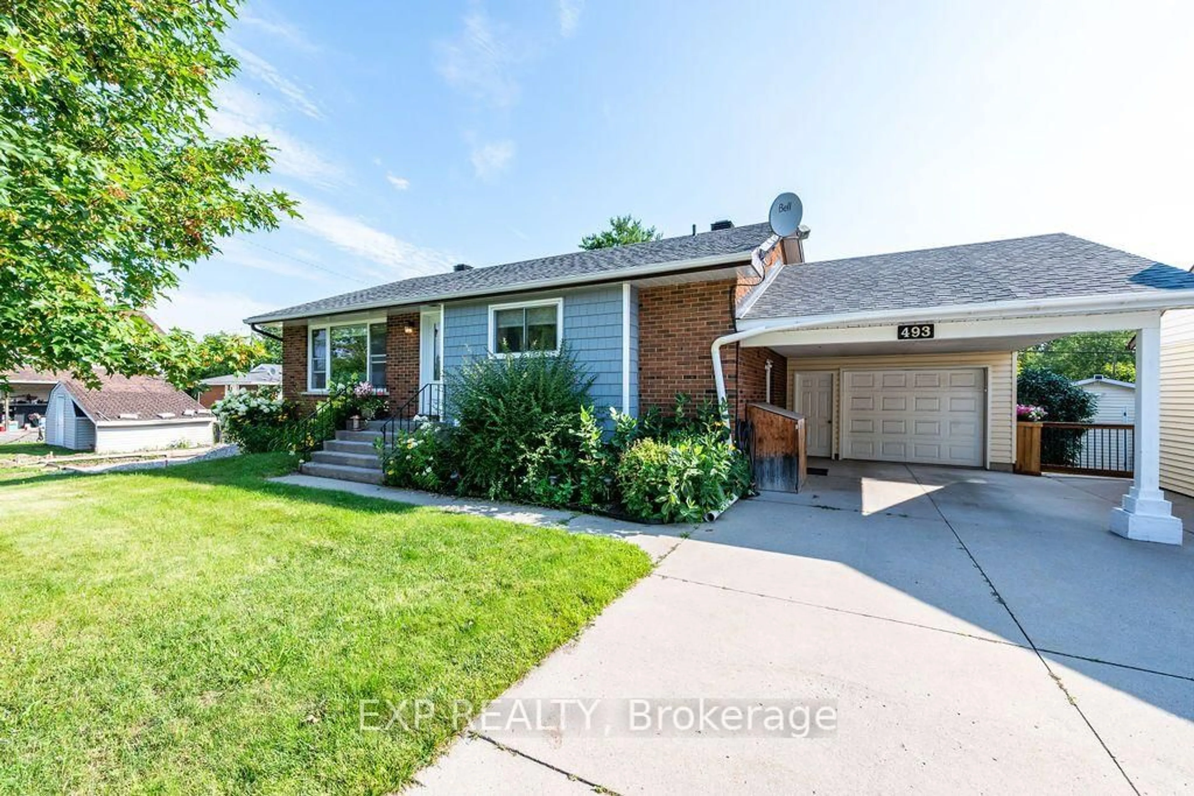 Home with brick exterior material, street for 493 Fortington St, Renfrew Ontario K7V 1E3